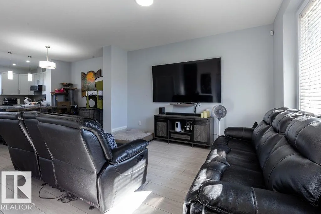 828 NORTHERN HARRIER Lane