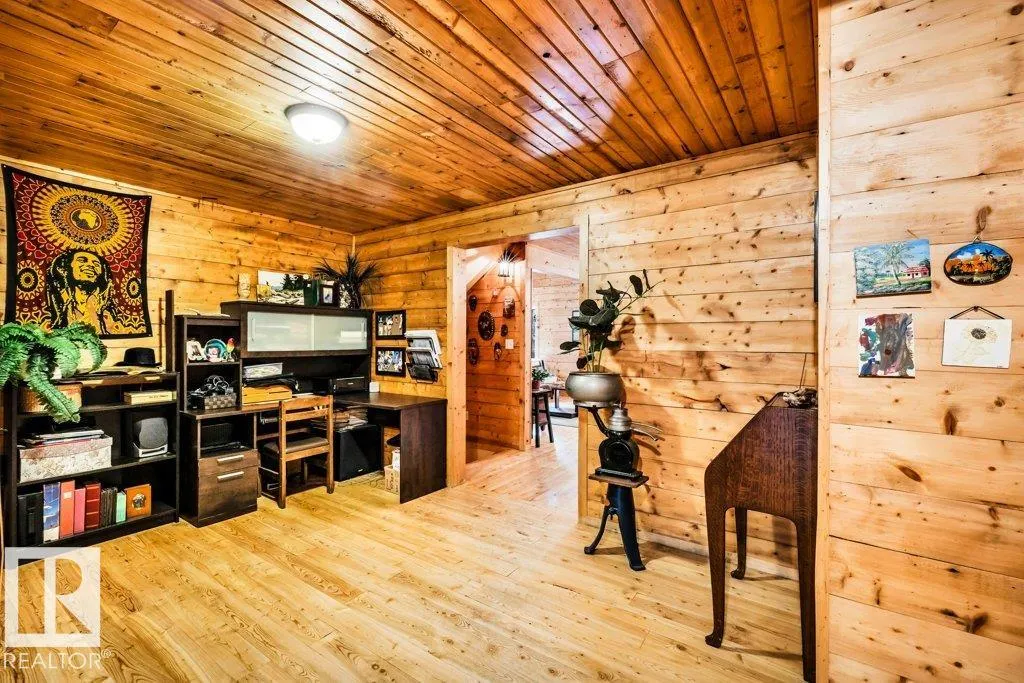 121 453041 Hwy 771