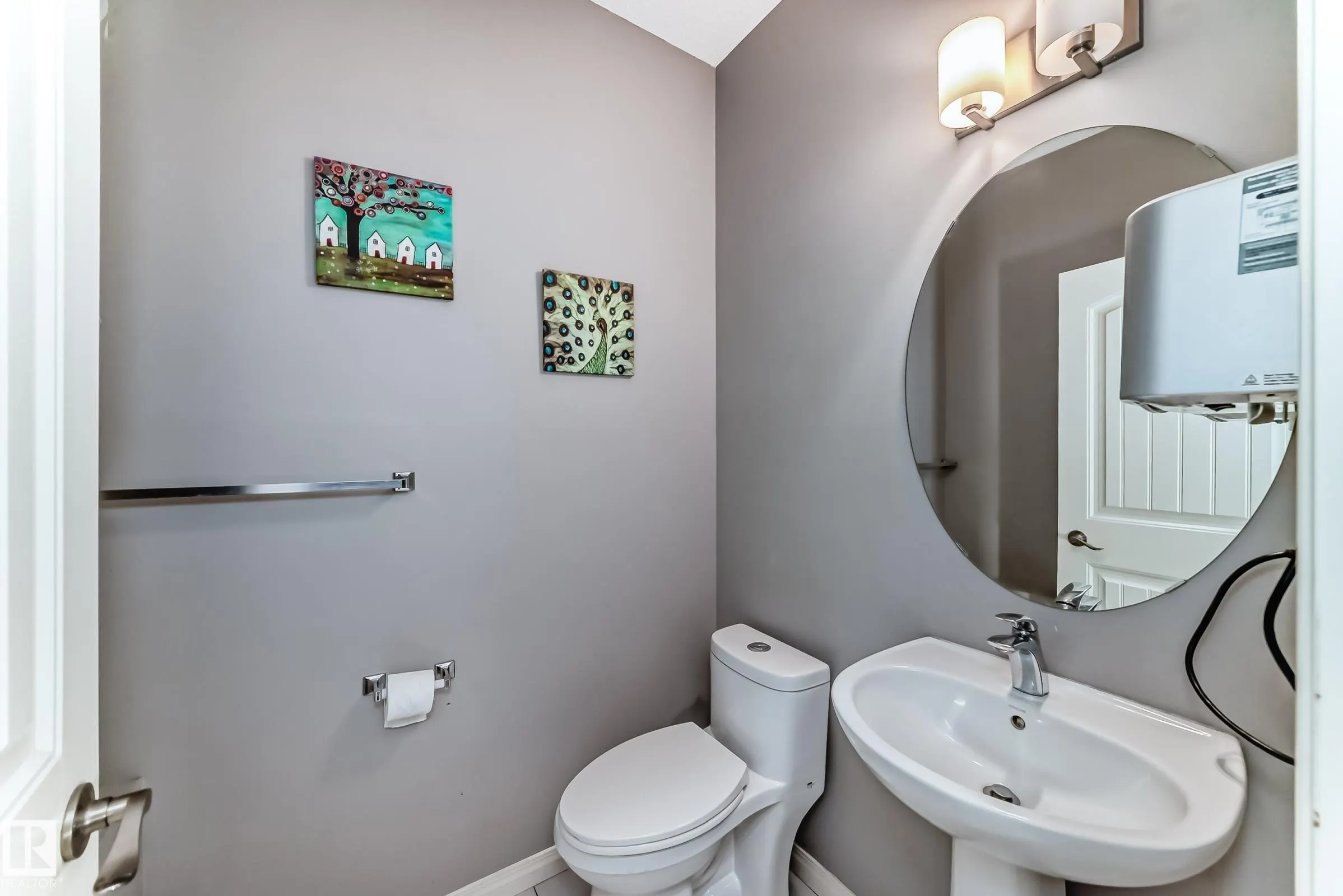 3116 ARTHURS Crescent