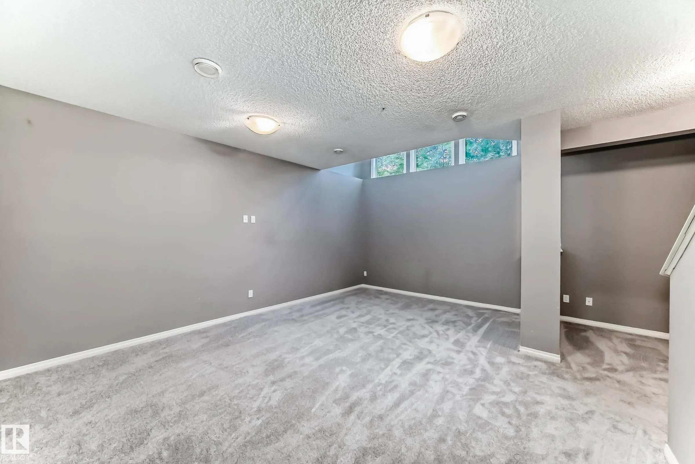 3116 ARTHURS Crescent