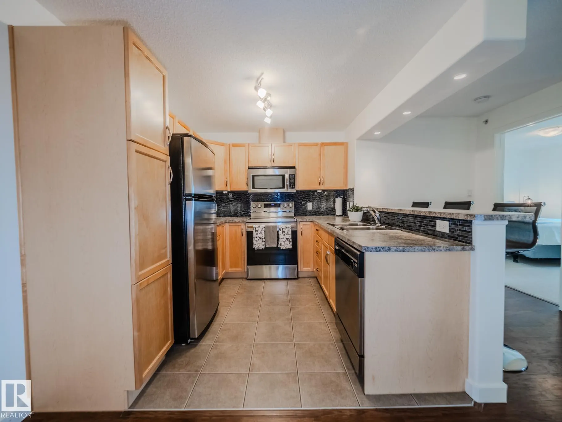 11603 ELLERSLIE Road