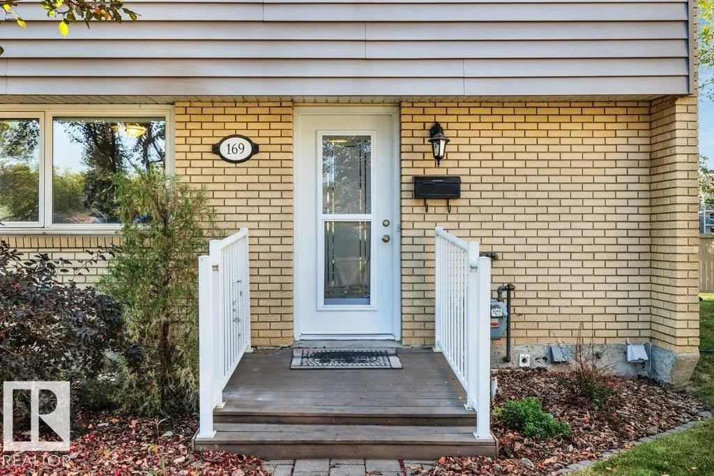 169 ROYAL Road