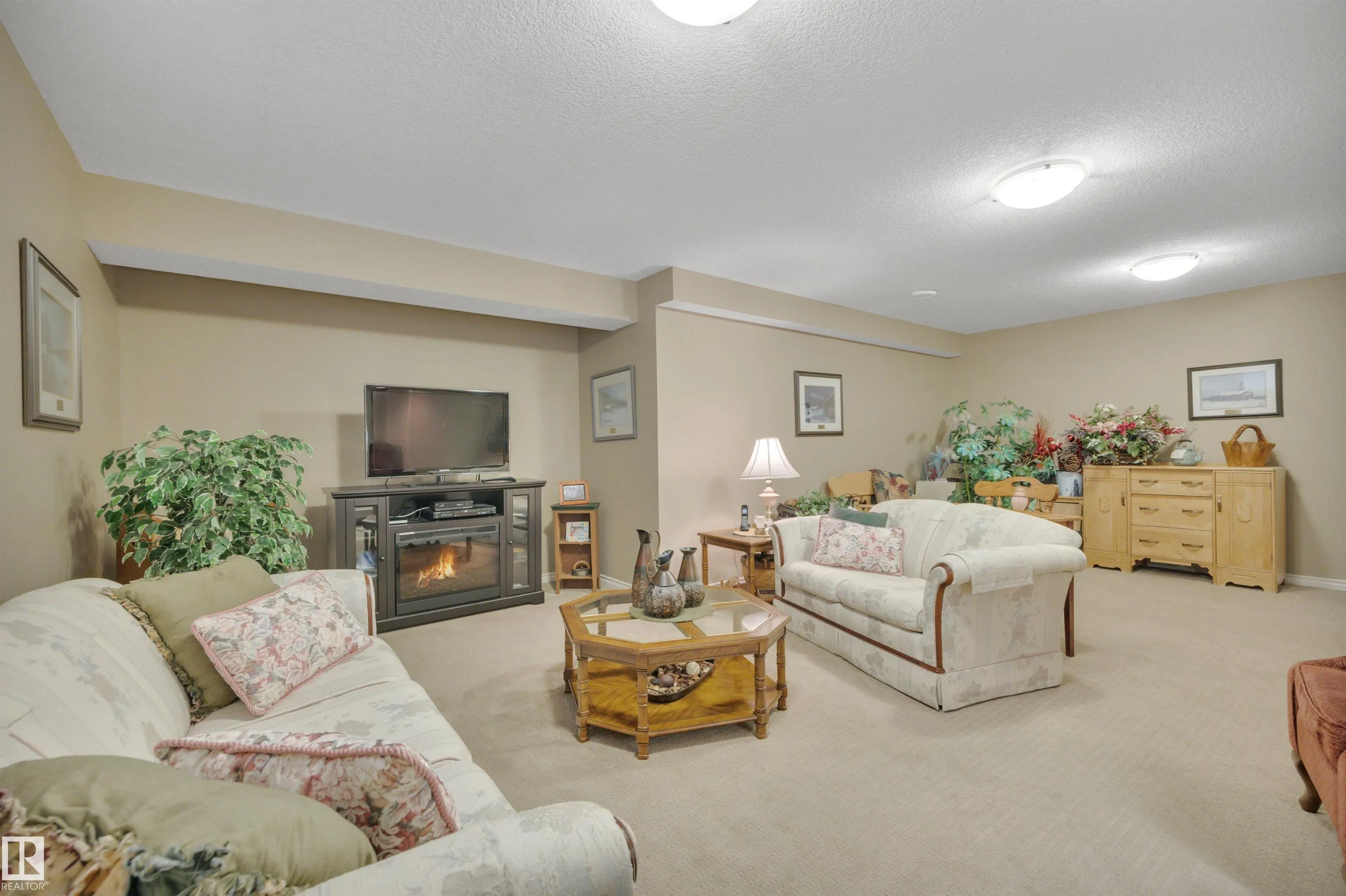 326 BRIDGEPORT Place