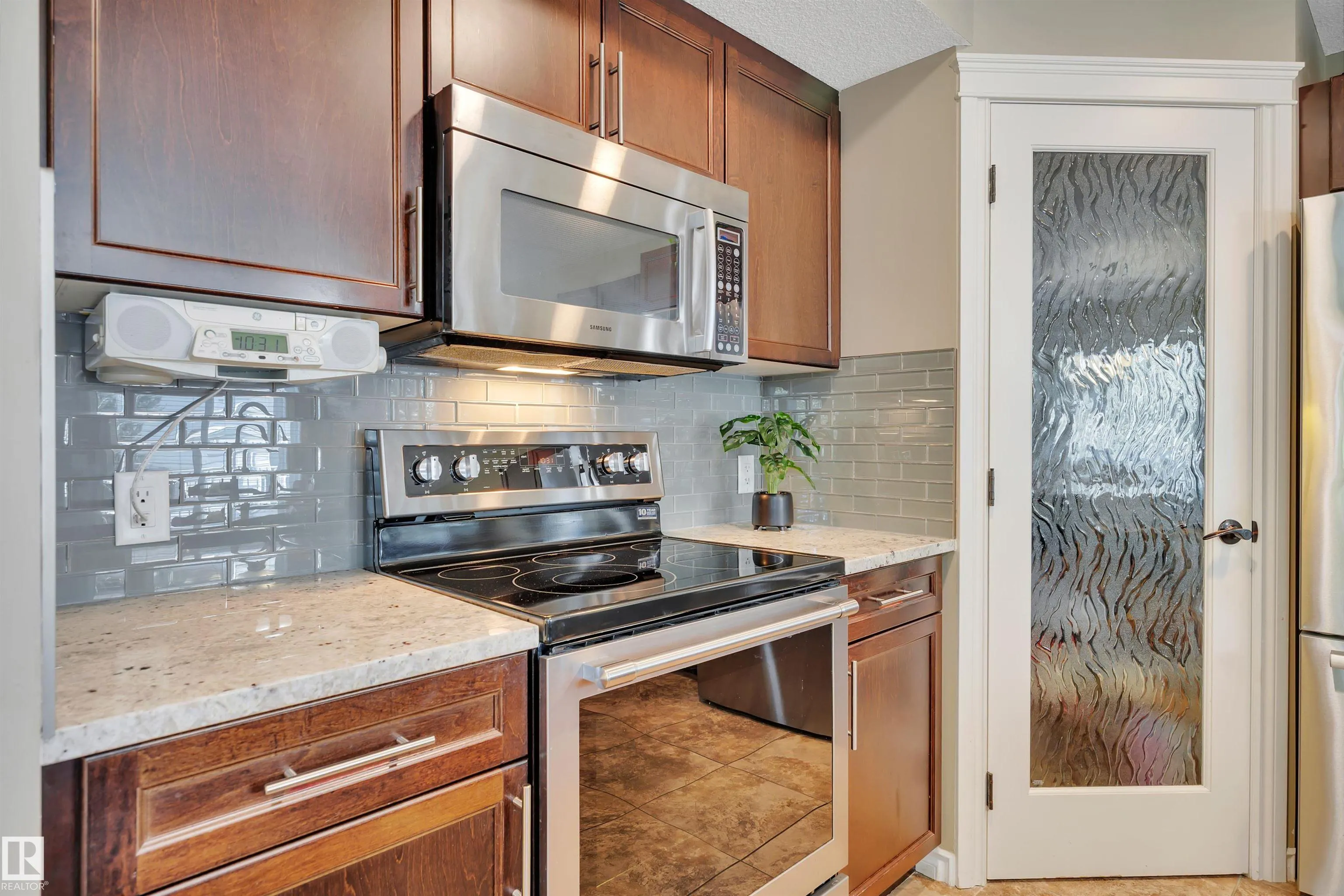 326 BRIDGEPORT Place