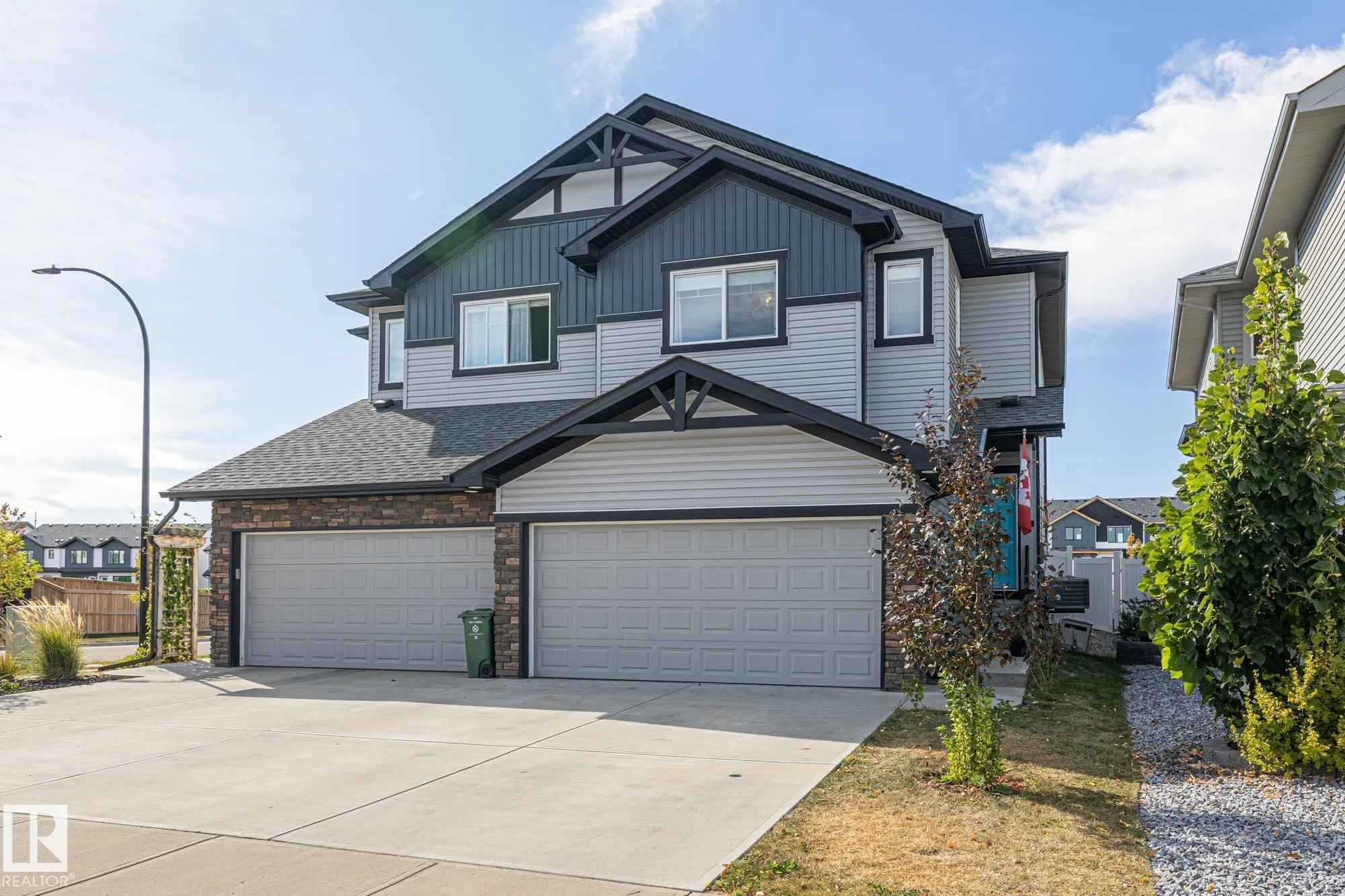 96 WILLOW Link