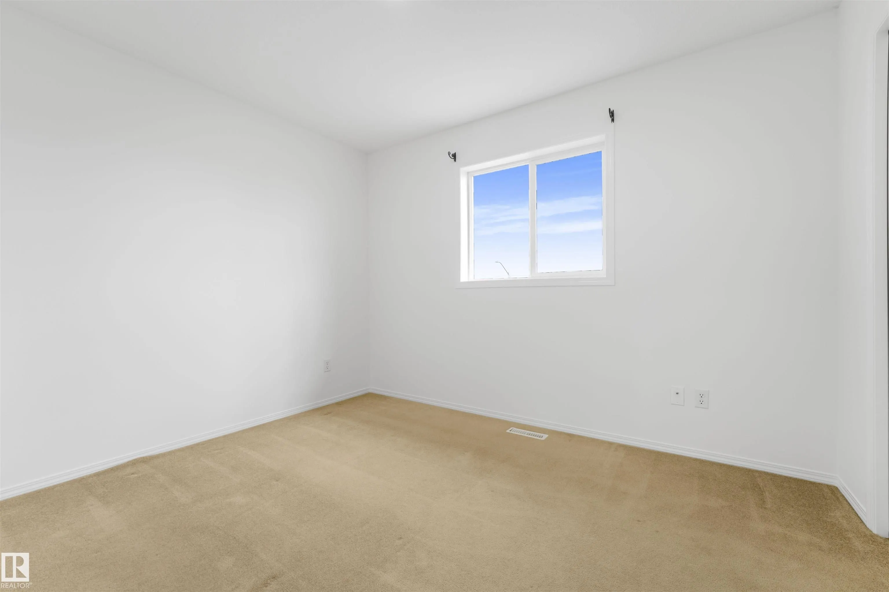 16703 113 Street