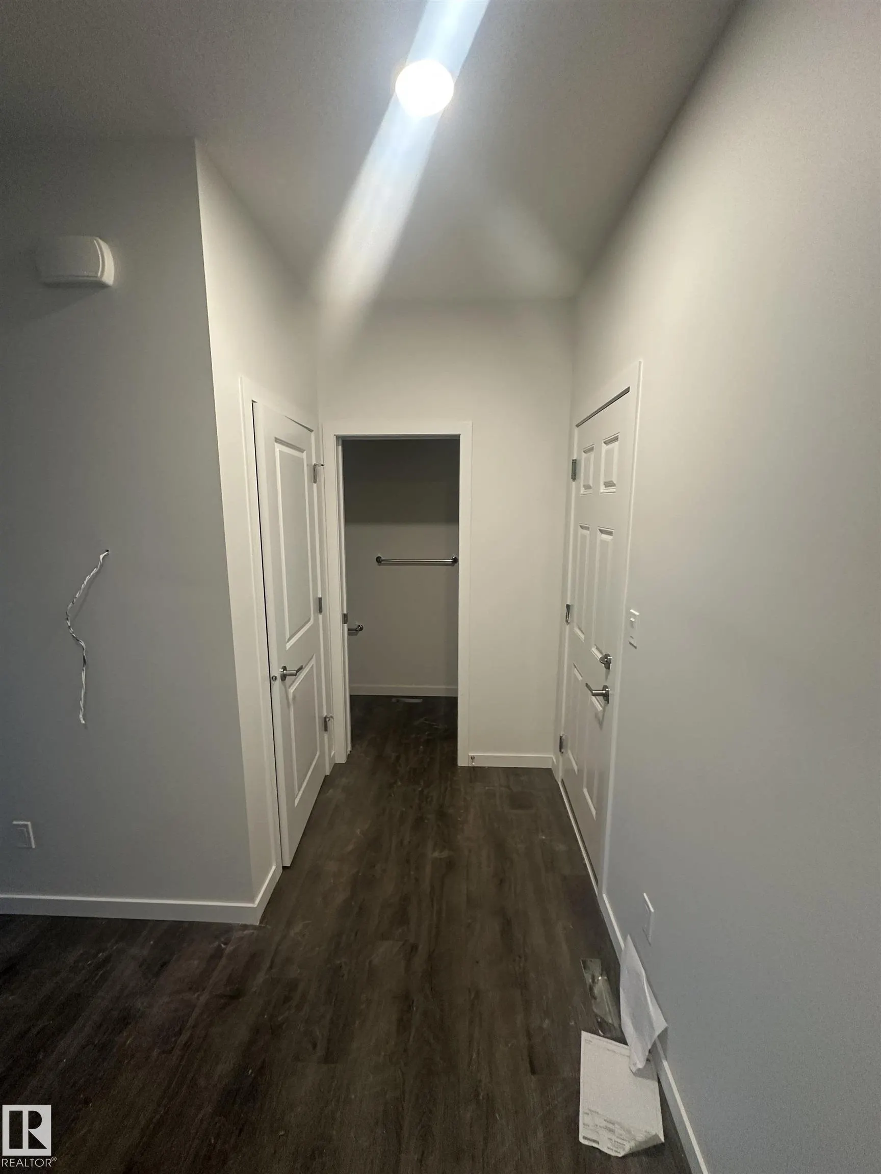 8925 ELVES Loop