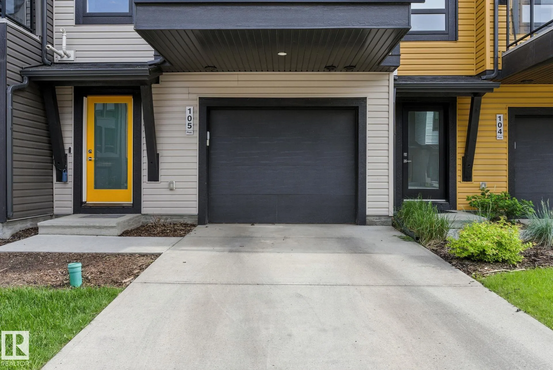 1304 RUTHERFORD RD