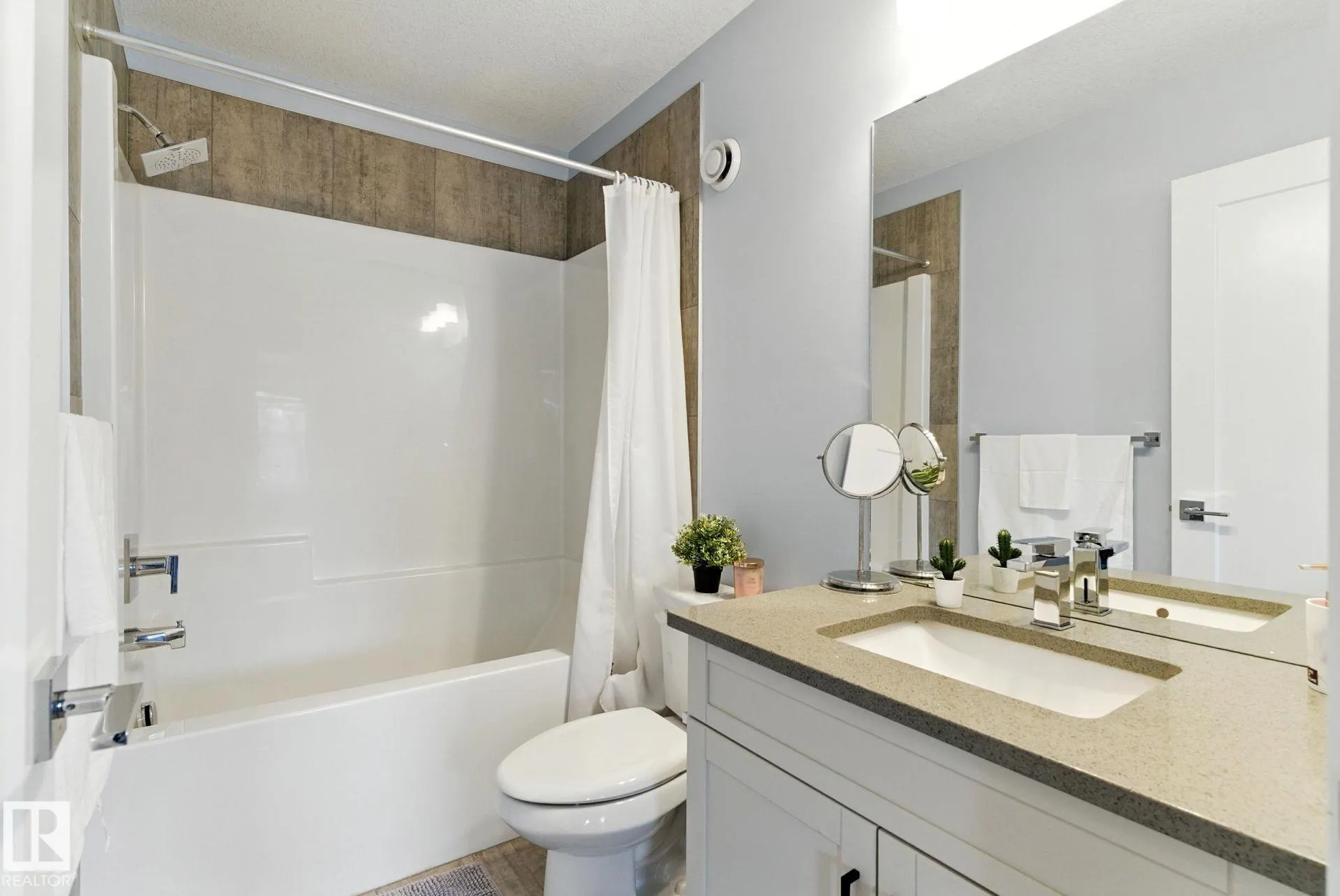 1304 RUTHERFORD RD