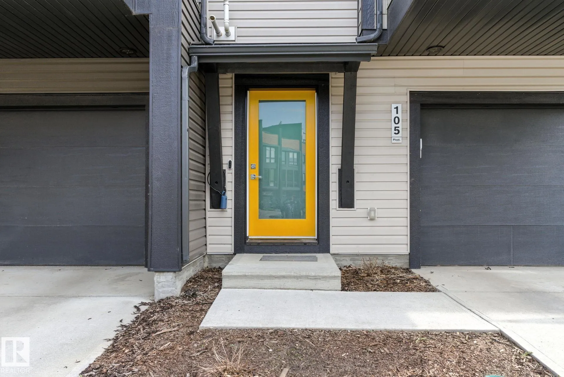 1304 RUTHERFORD RD