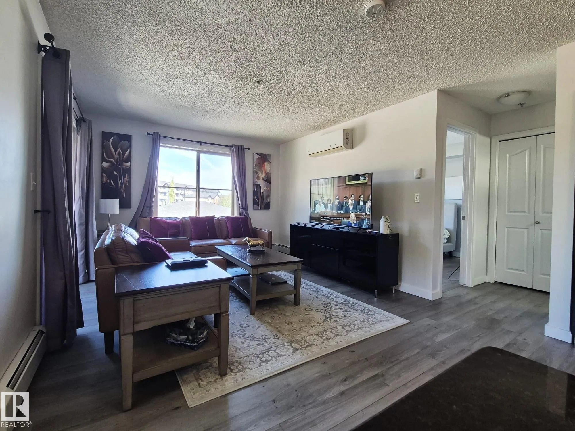 12035 22 Avenue