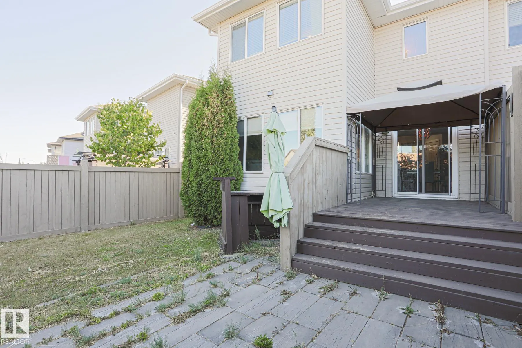 1735 Hammond Crescent