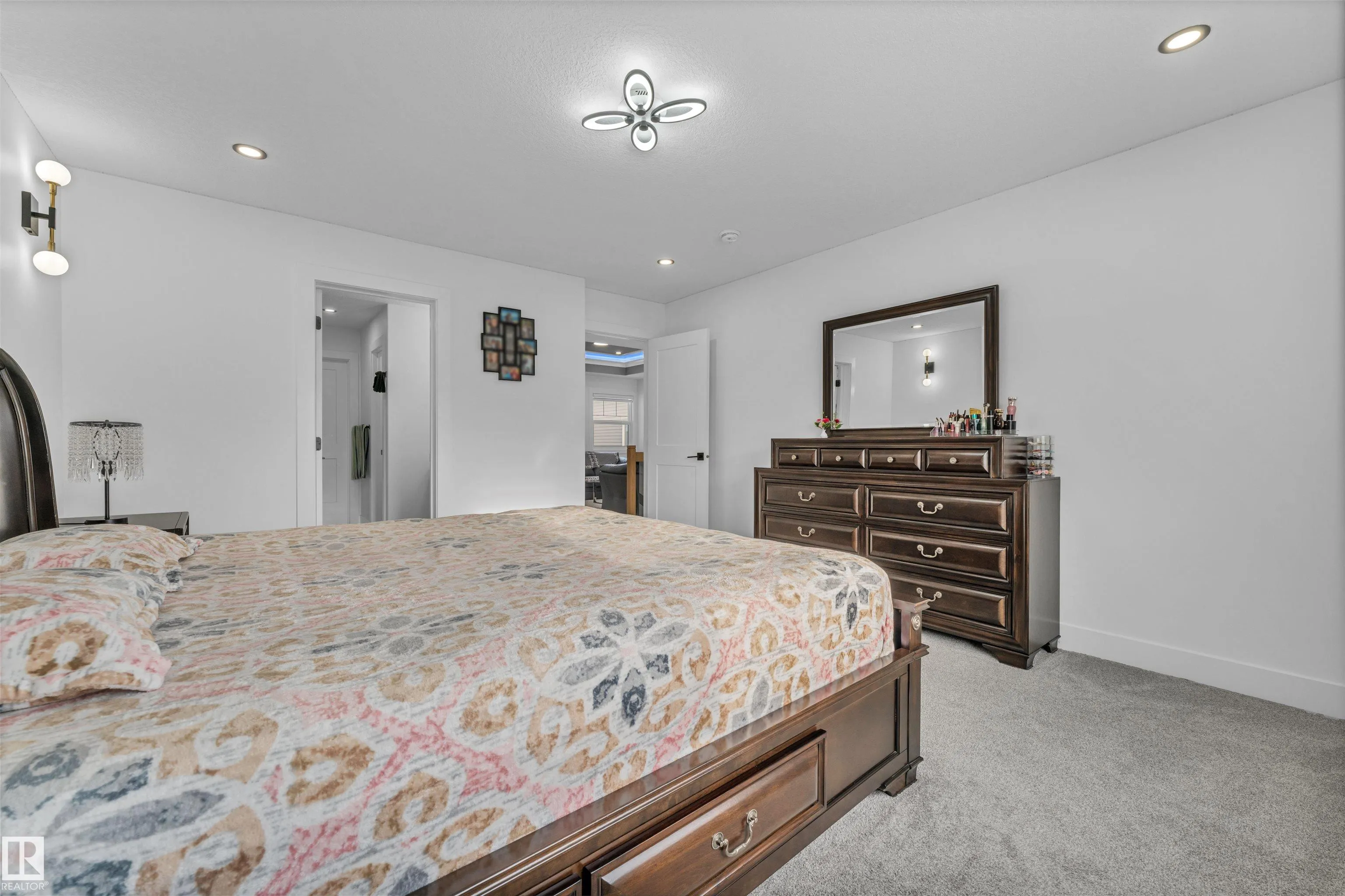 5814 PELTIER Close