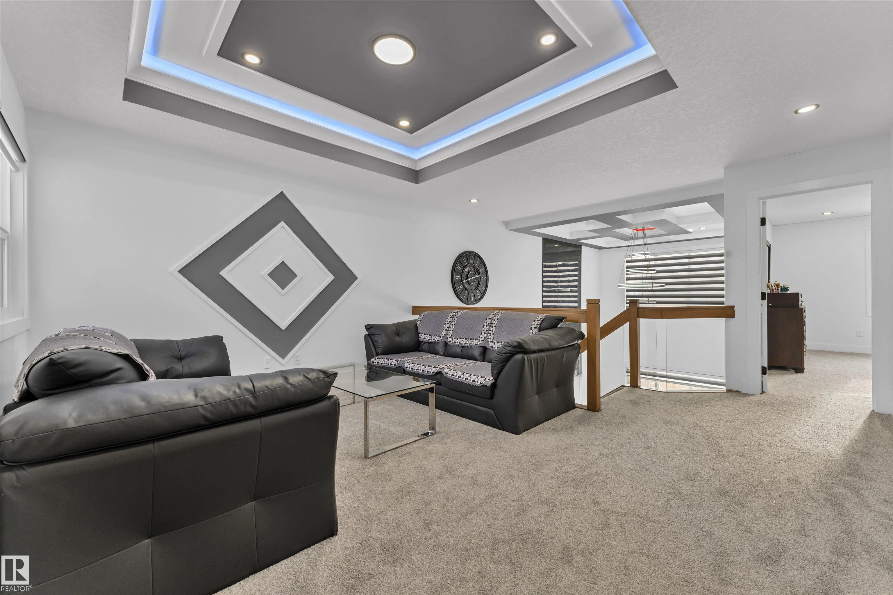 5814 PELTIER Close