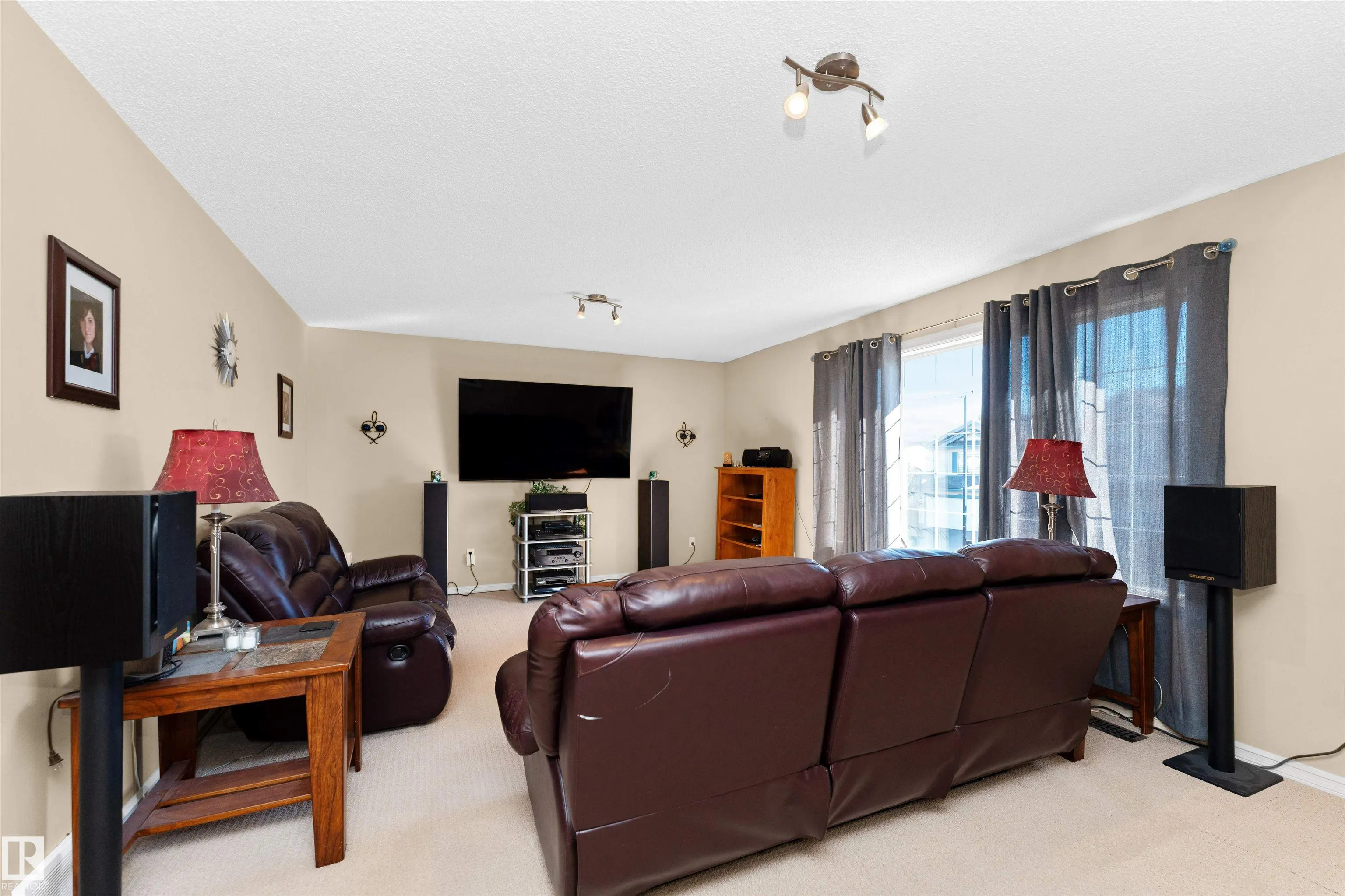 714 GREEN Wynd
