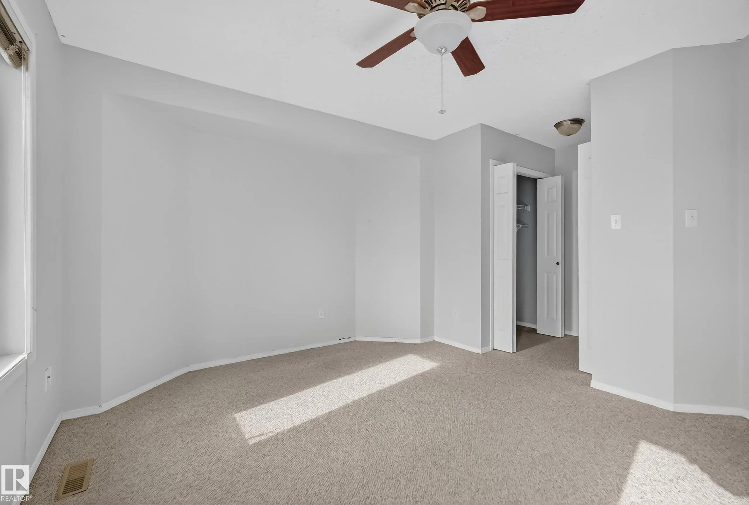 3021 TRELLE Crescent