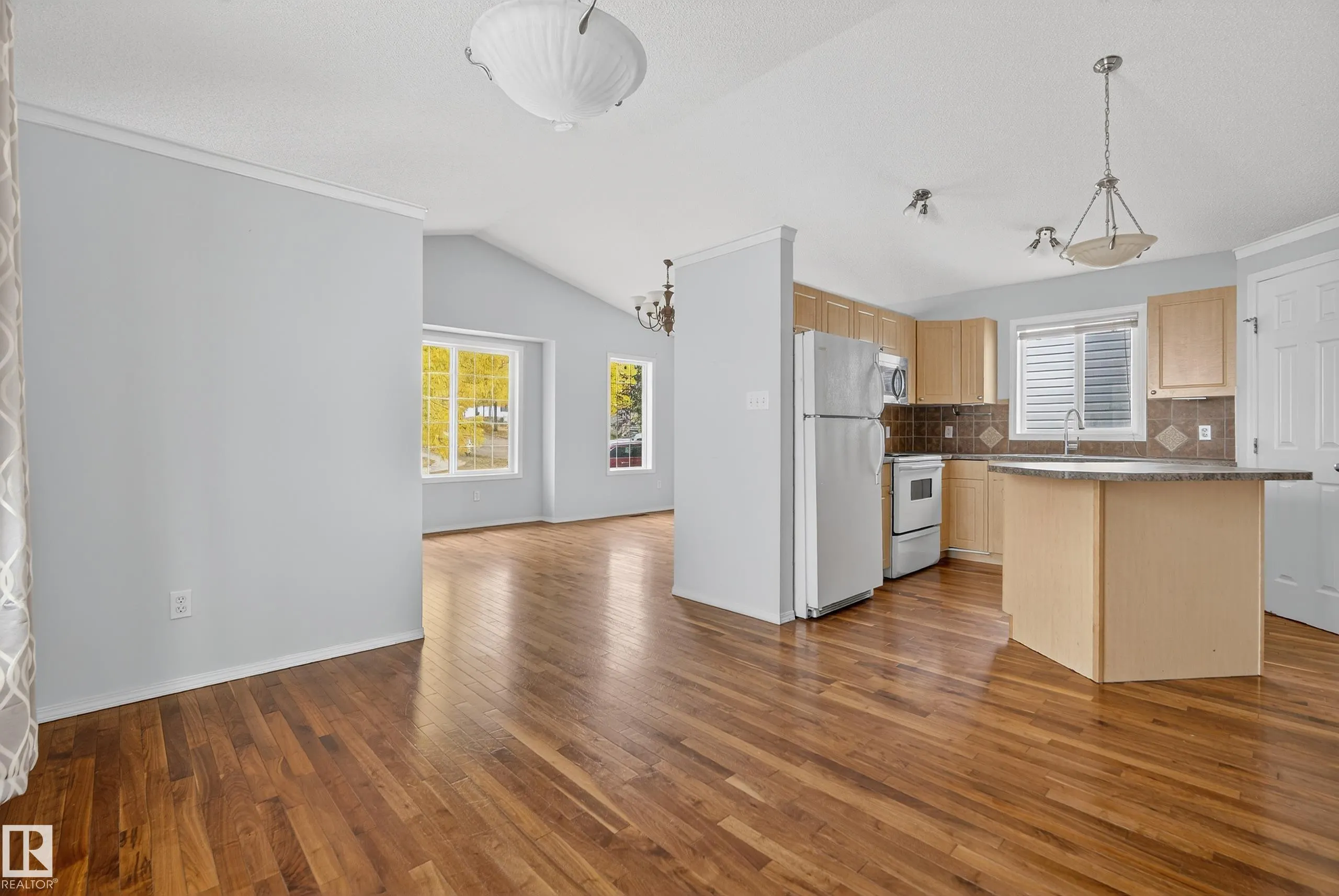 3021 TRELLE Crescent