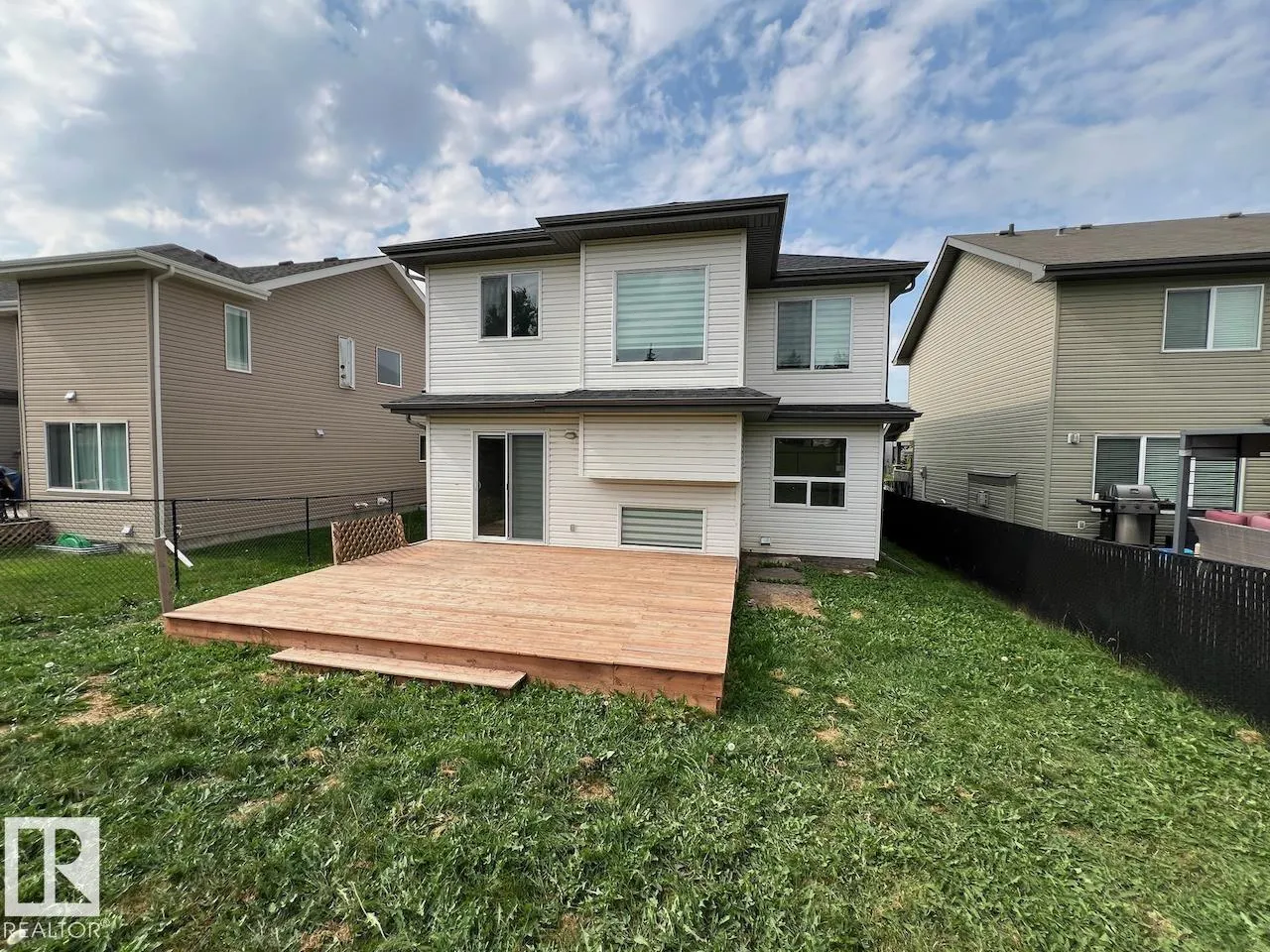 1236 WESTERRA Crescent