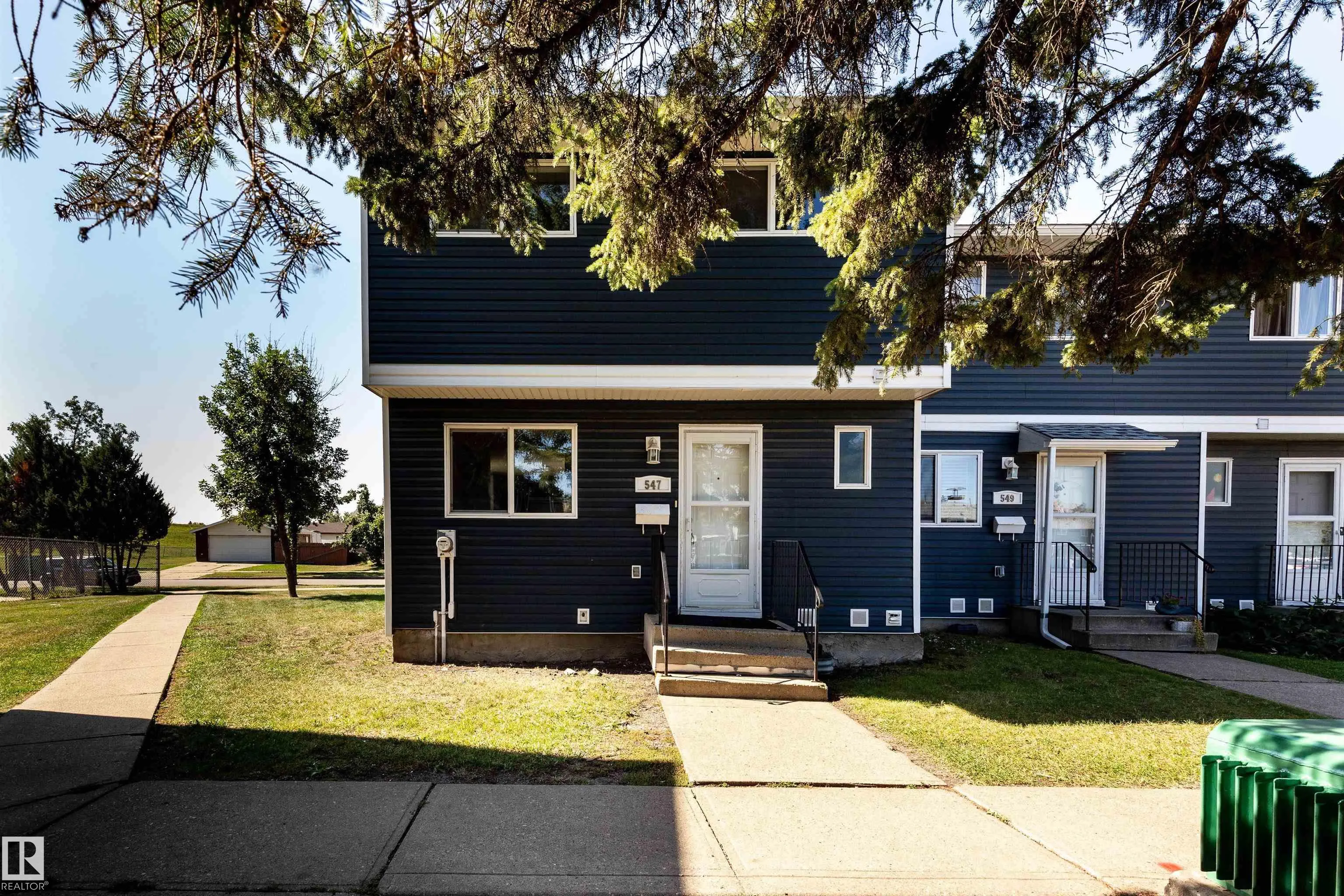 547 DUNLUCE Road
