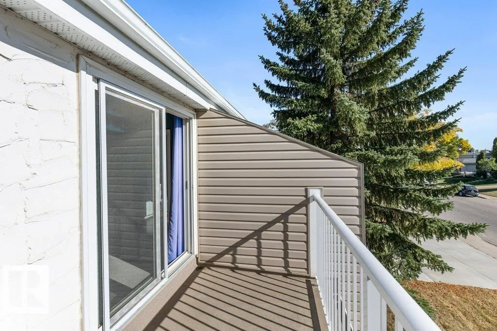 216 CHATEAU Place