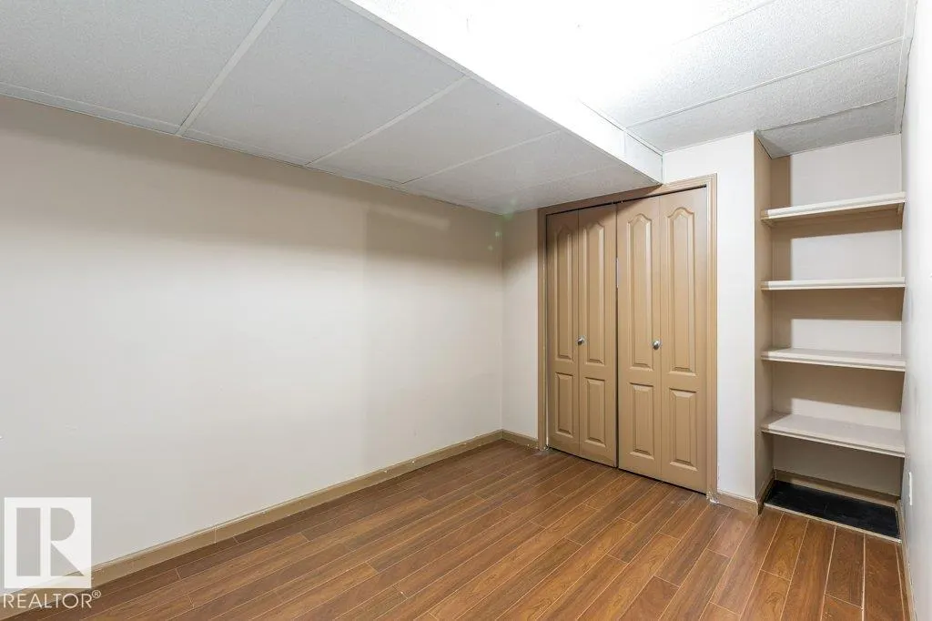 216 CHATEAU Place