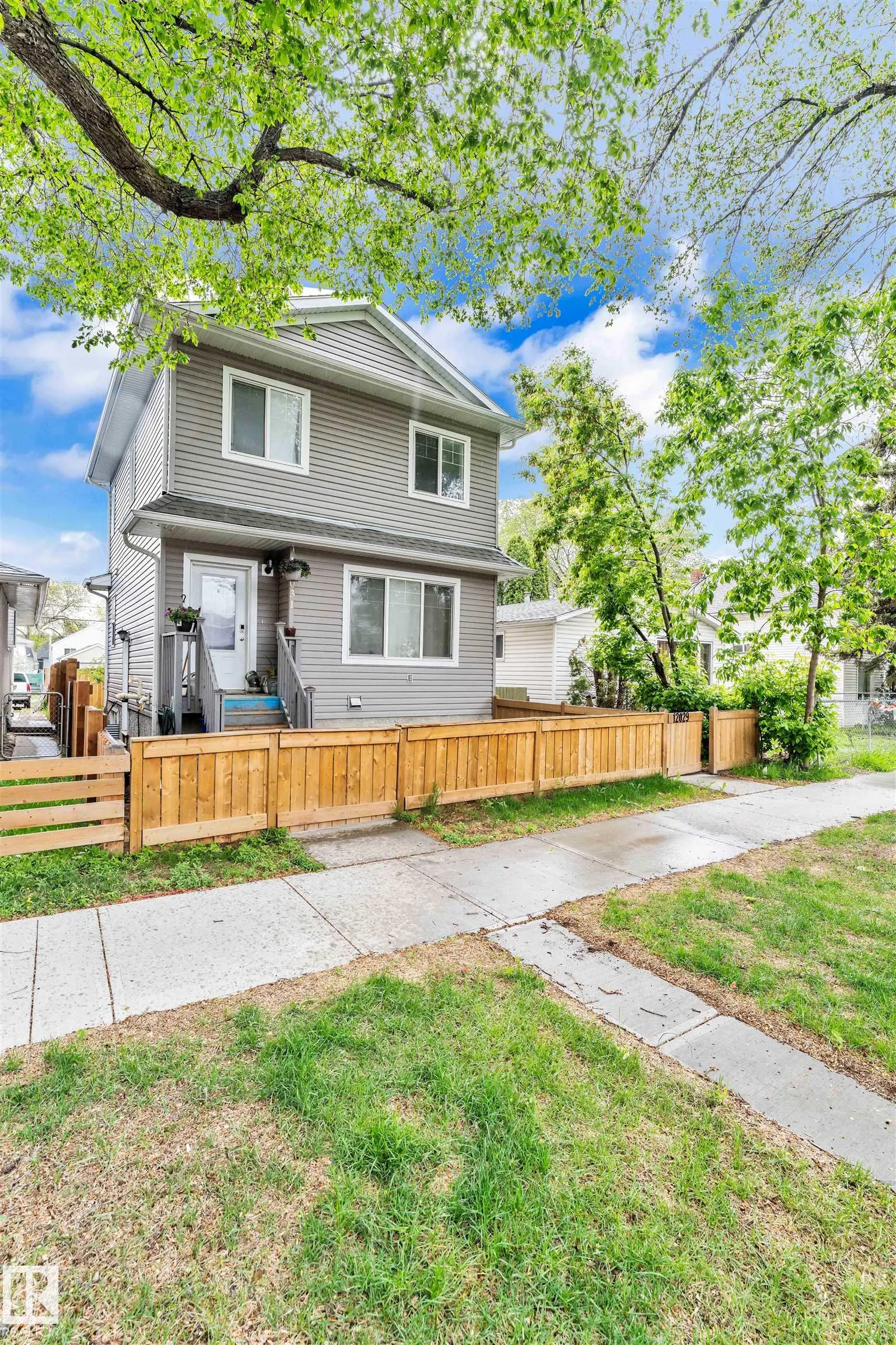 12029 77 Street