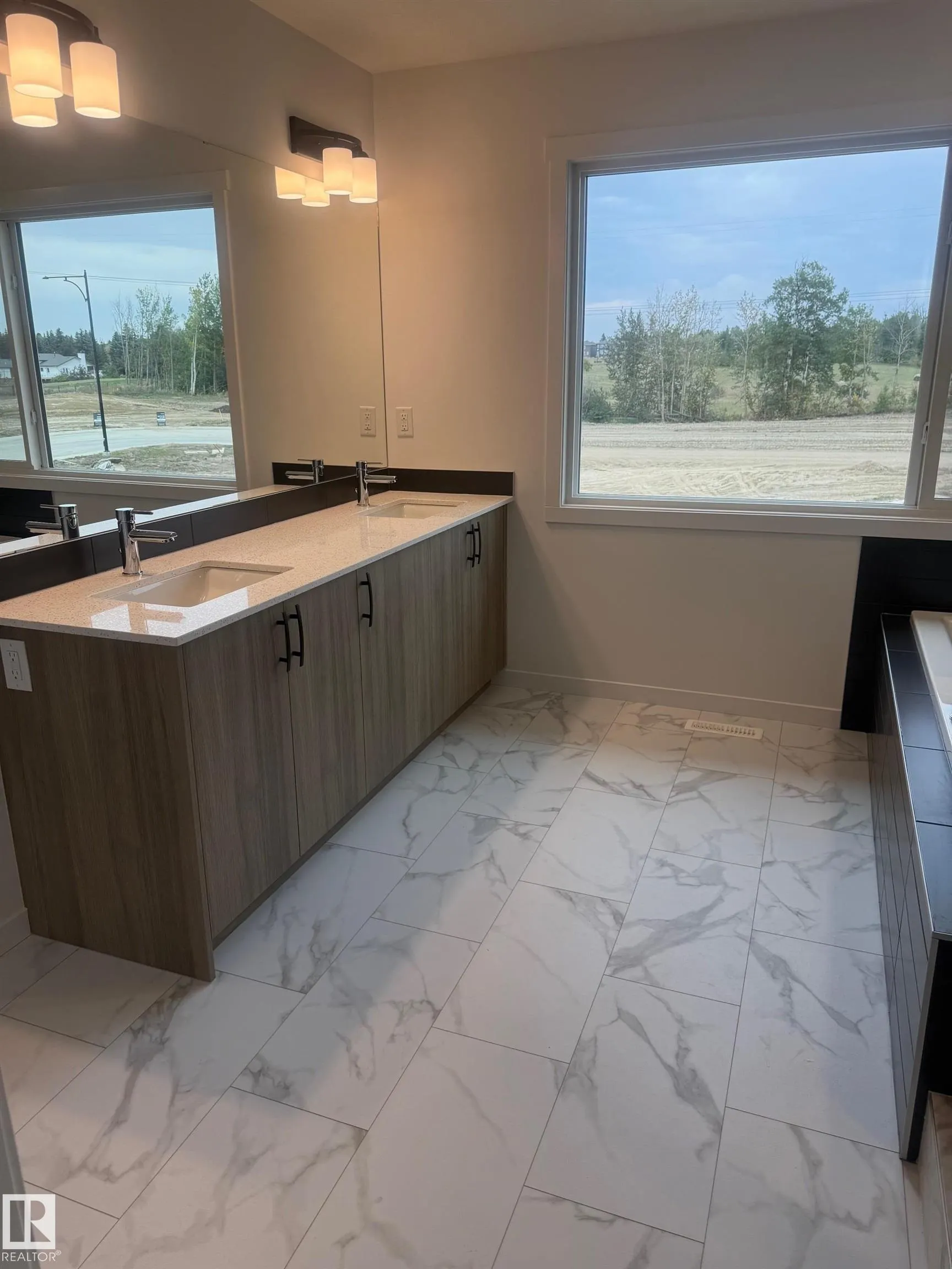 3966 WREN Loop