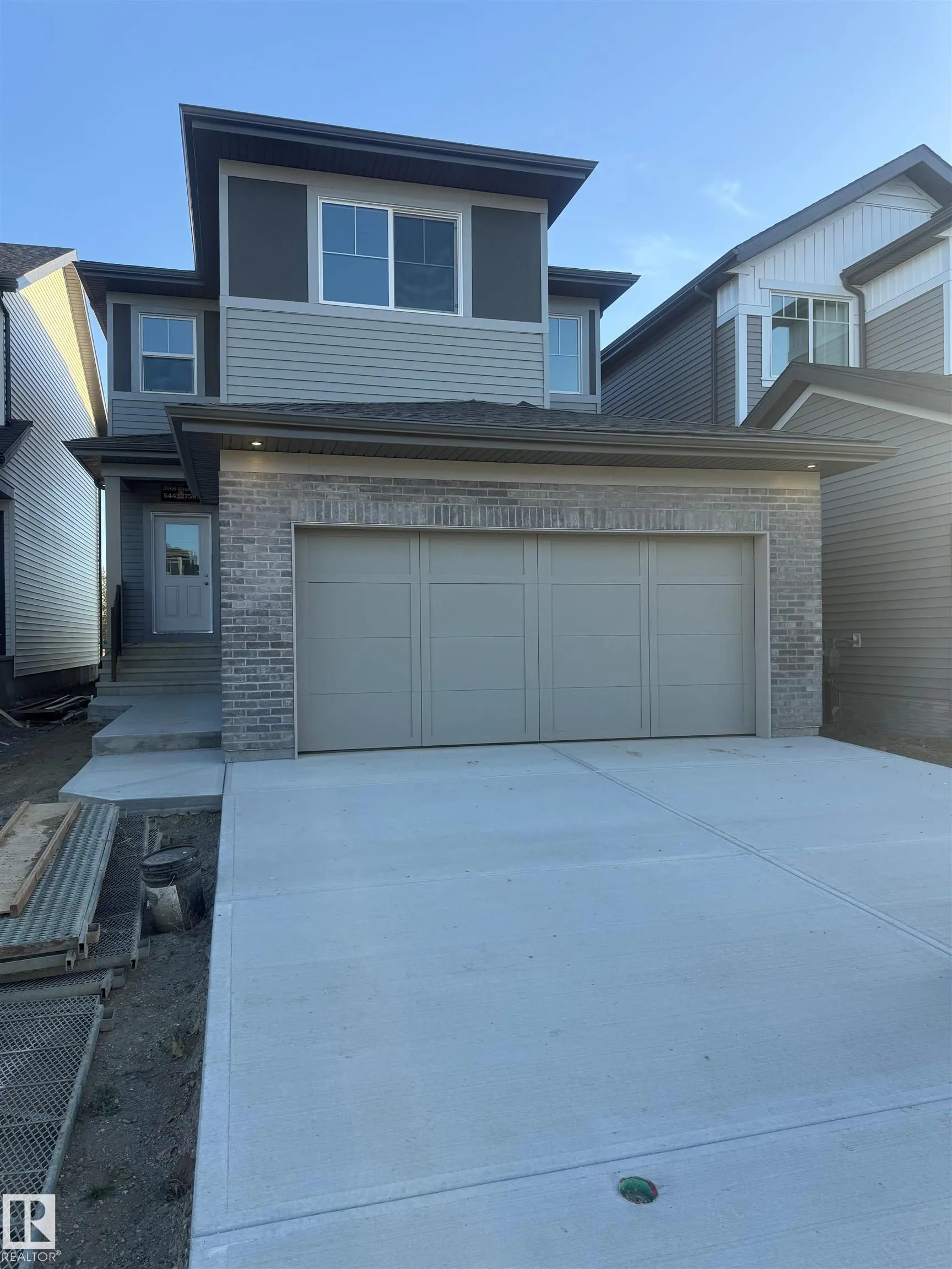 3966 WREN Loop