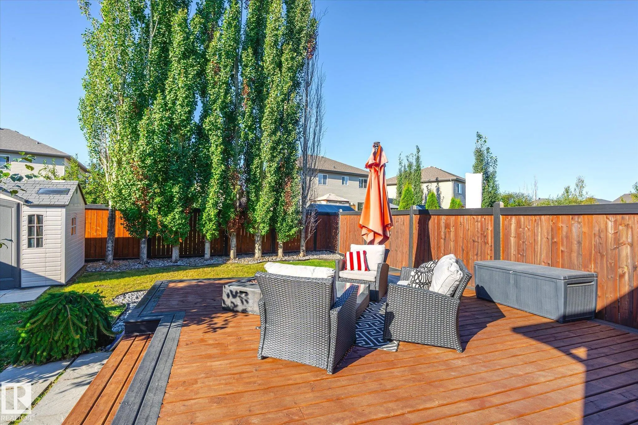 28 HARTWICK Mews