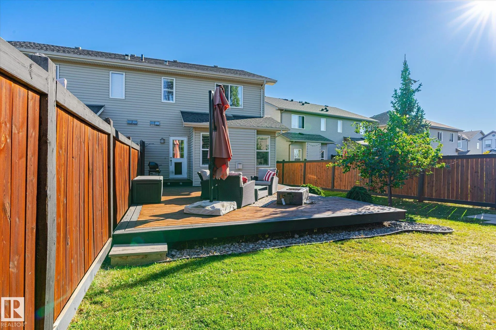28 HARTWICK Mews