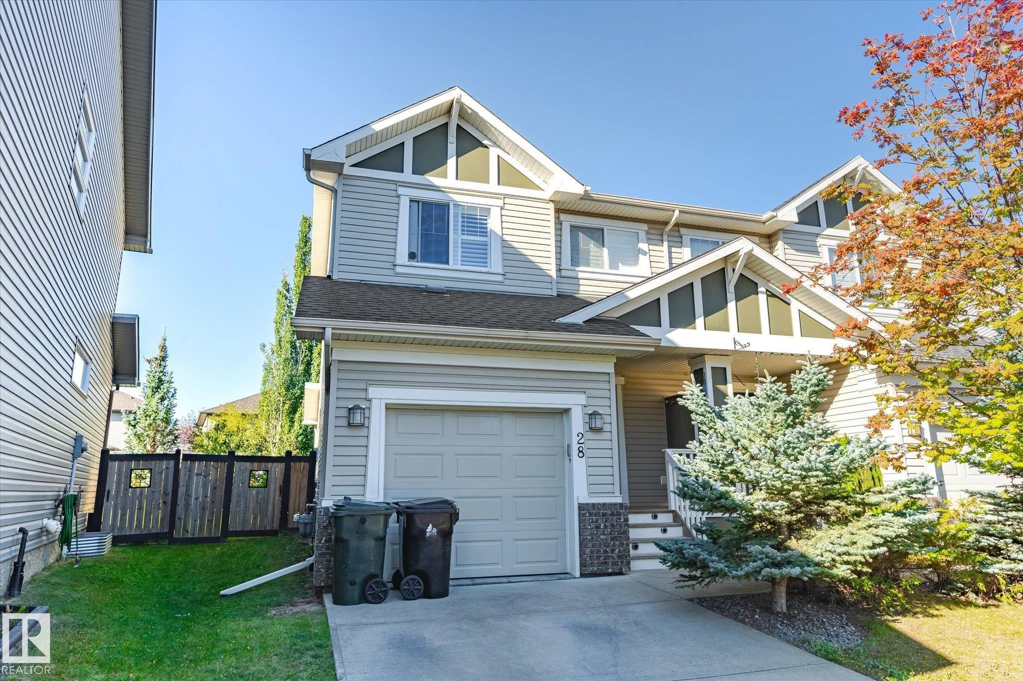 28 HARTWICK Mews