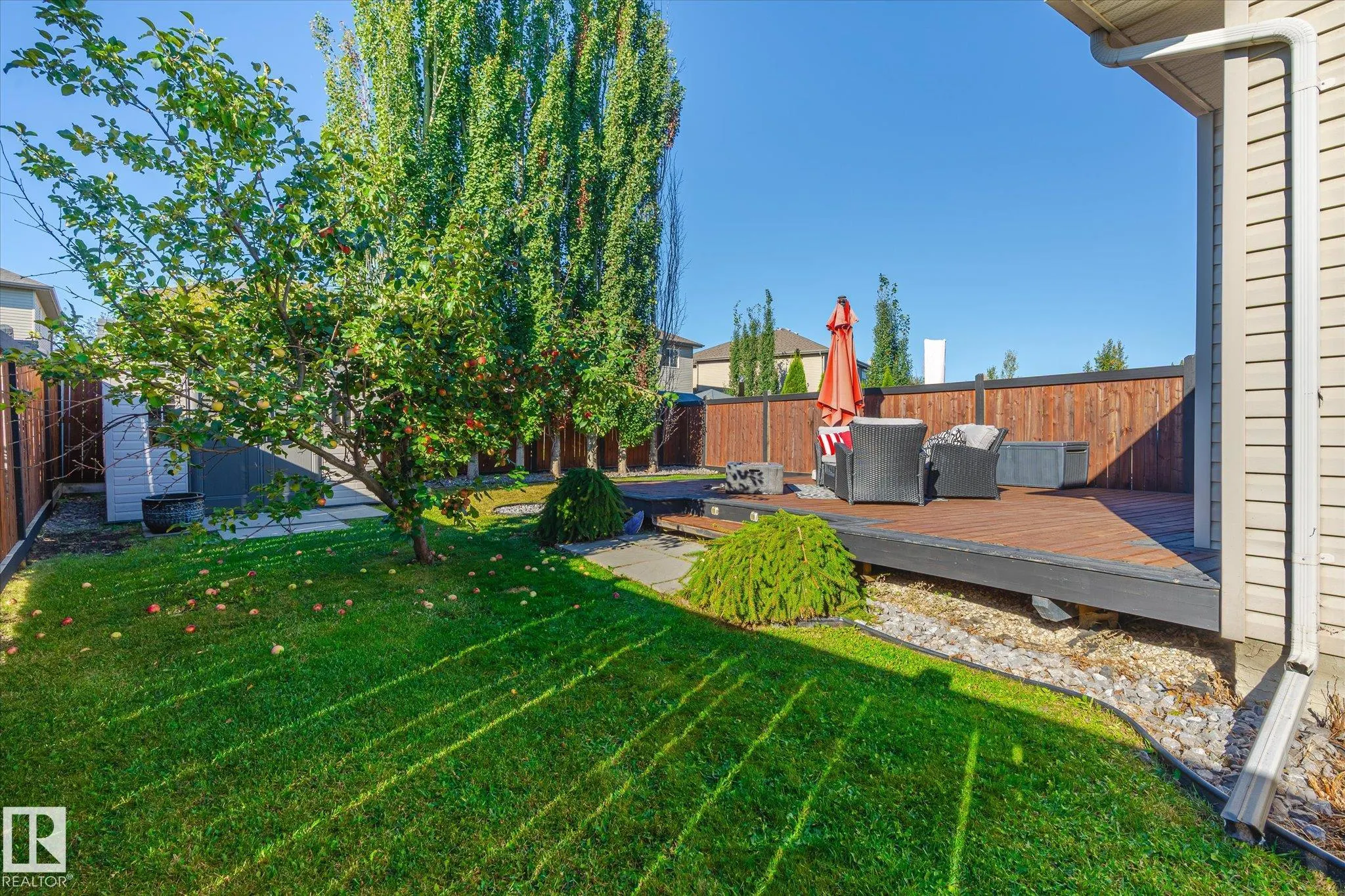 28 HARTWICK Mews