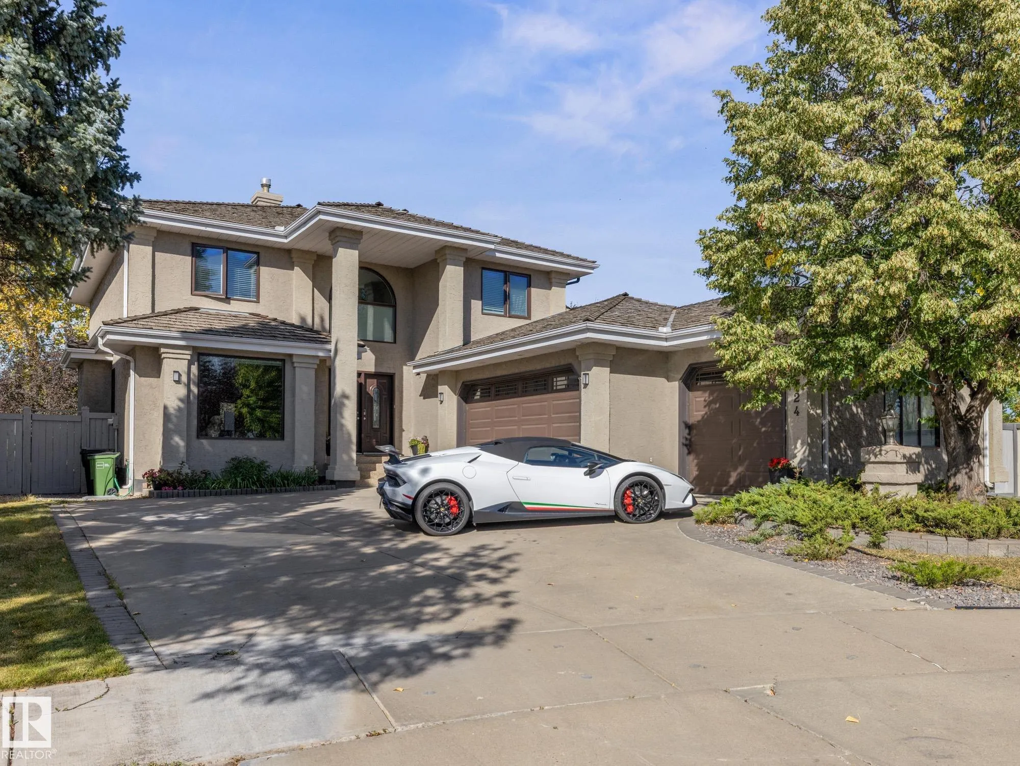 324 CARMICHAEL Wynd