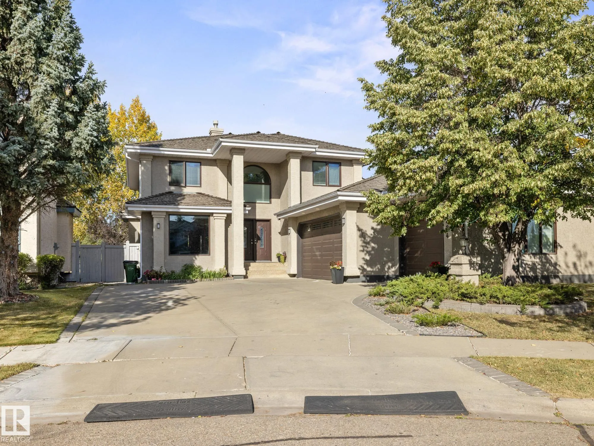 324 CARMICHAEL Wynd