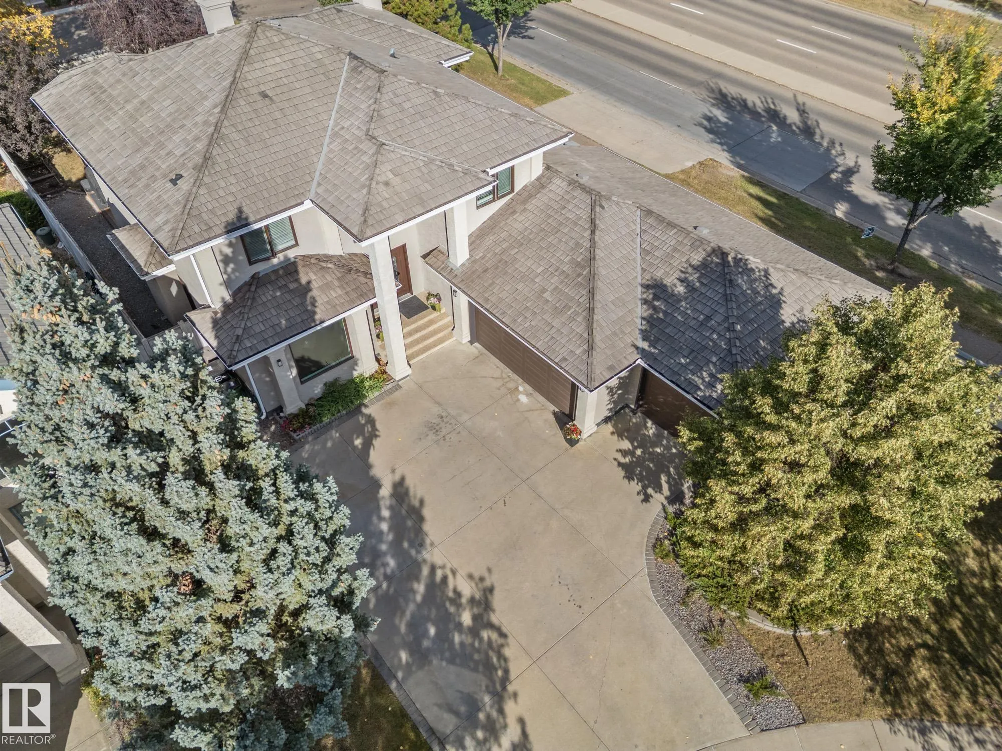 324 CARMICHAEL Wynd