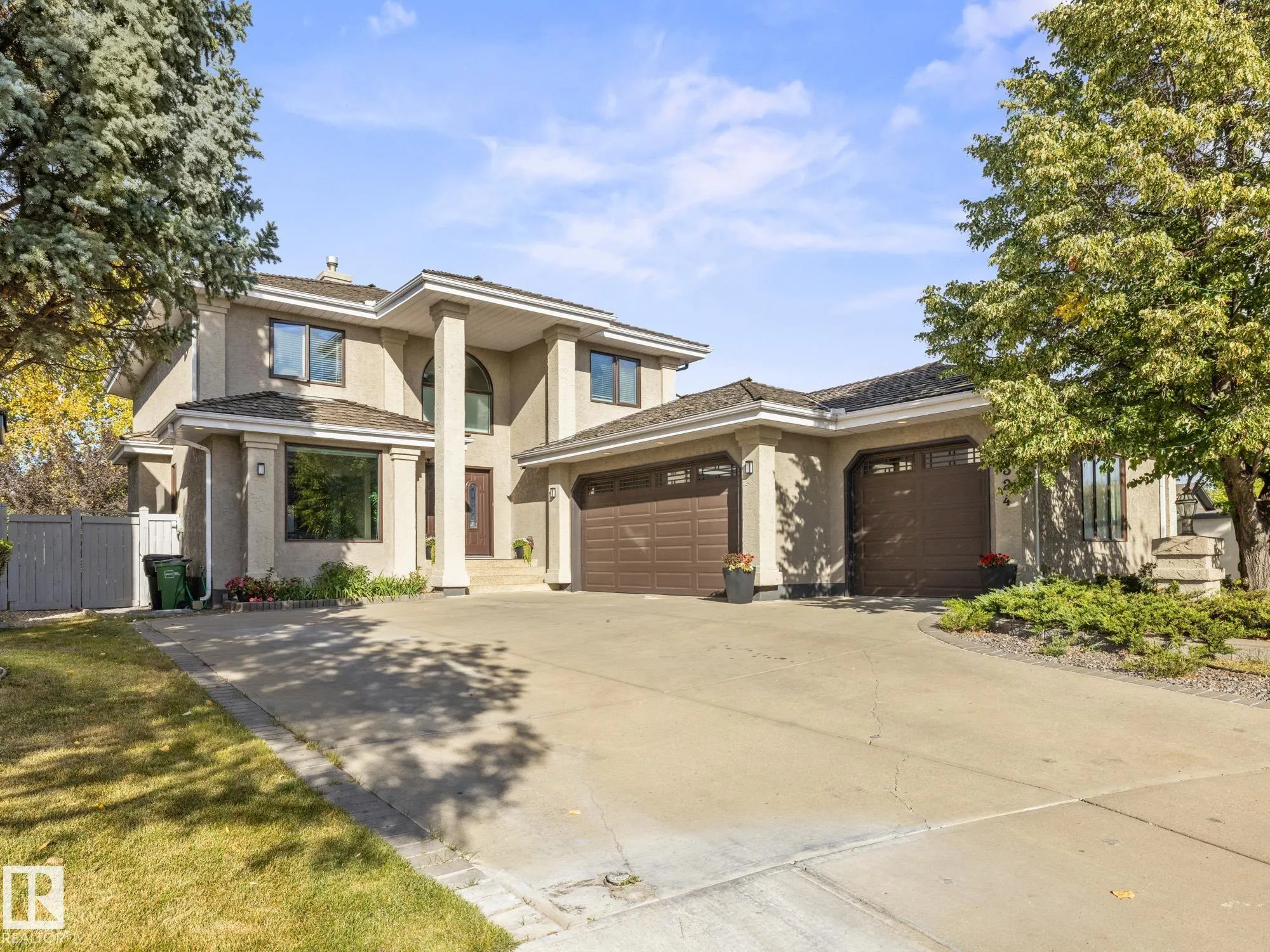 324 CARMICHAEL Wynd
