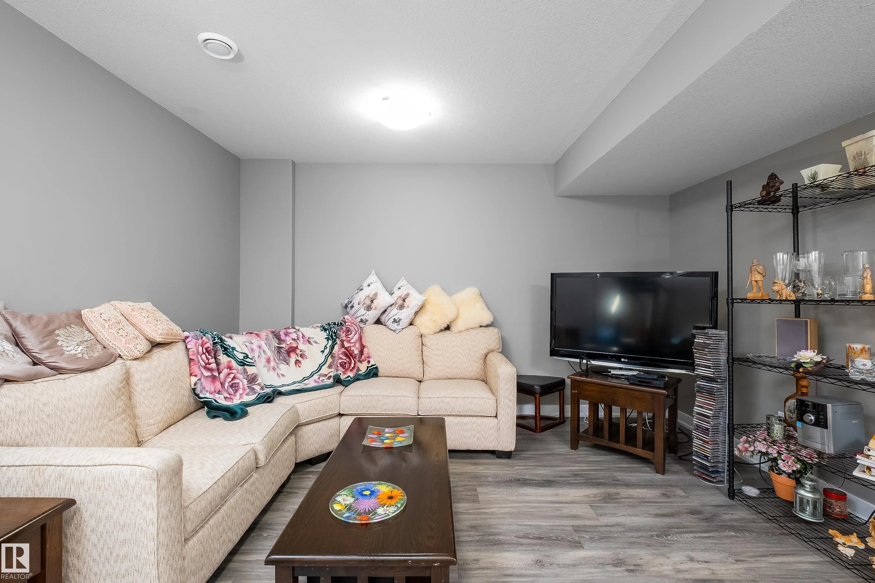 136 Reed Place