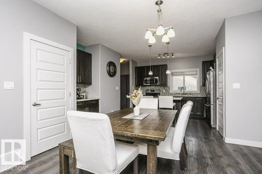 7236 ARMOUR Crescent