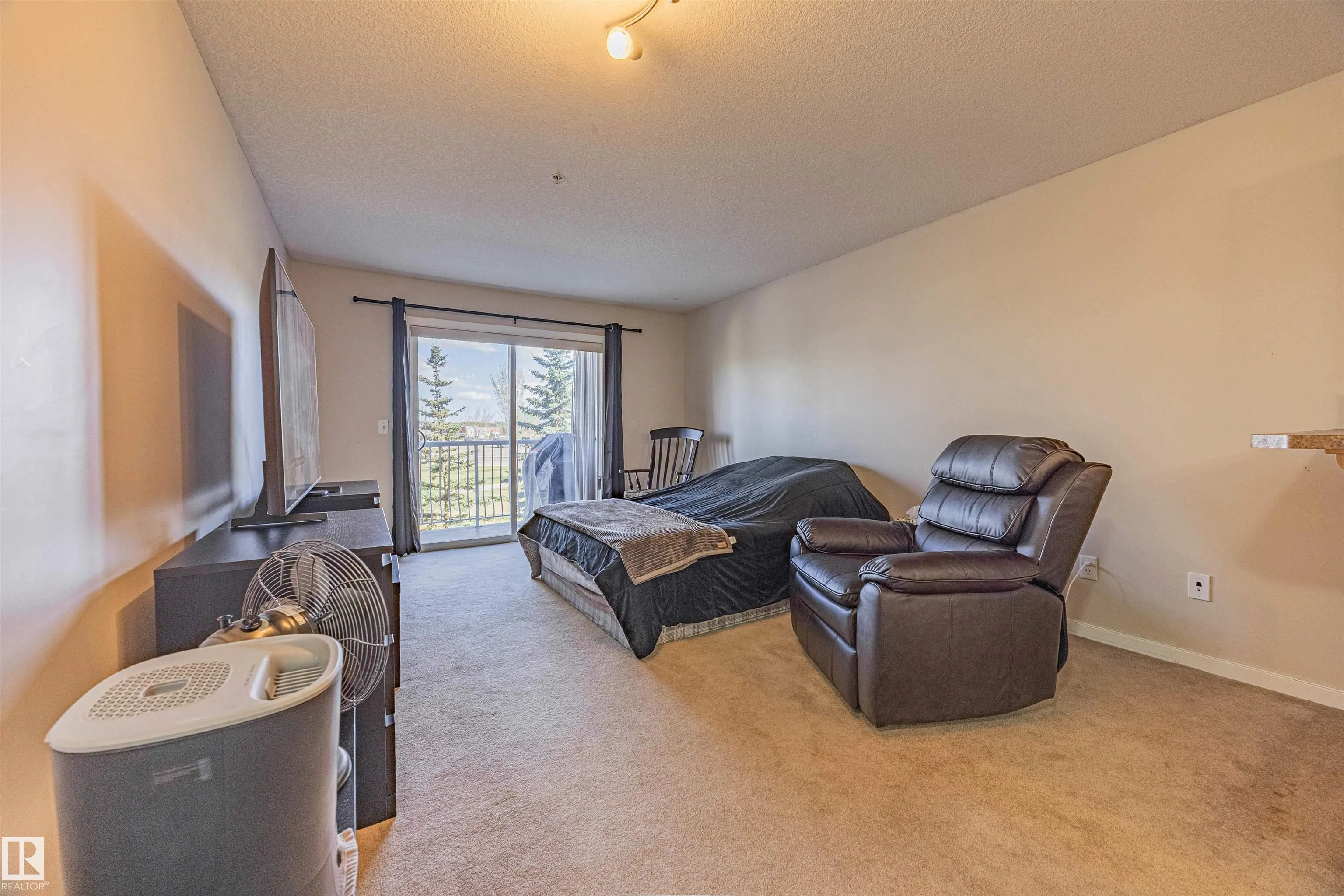 240 SPRUCE RIDGE Road