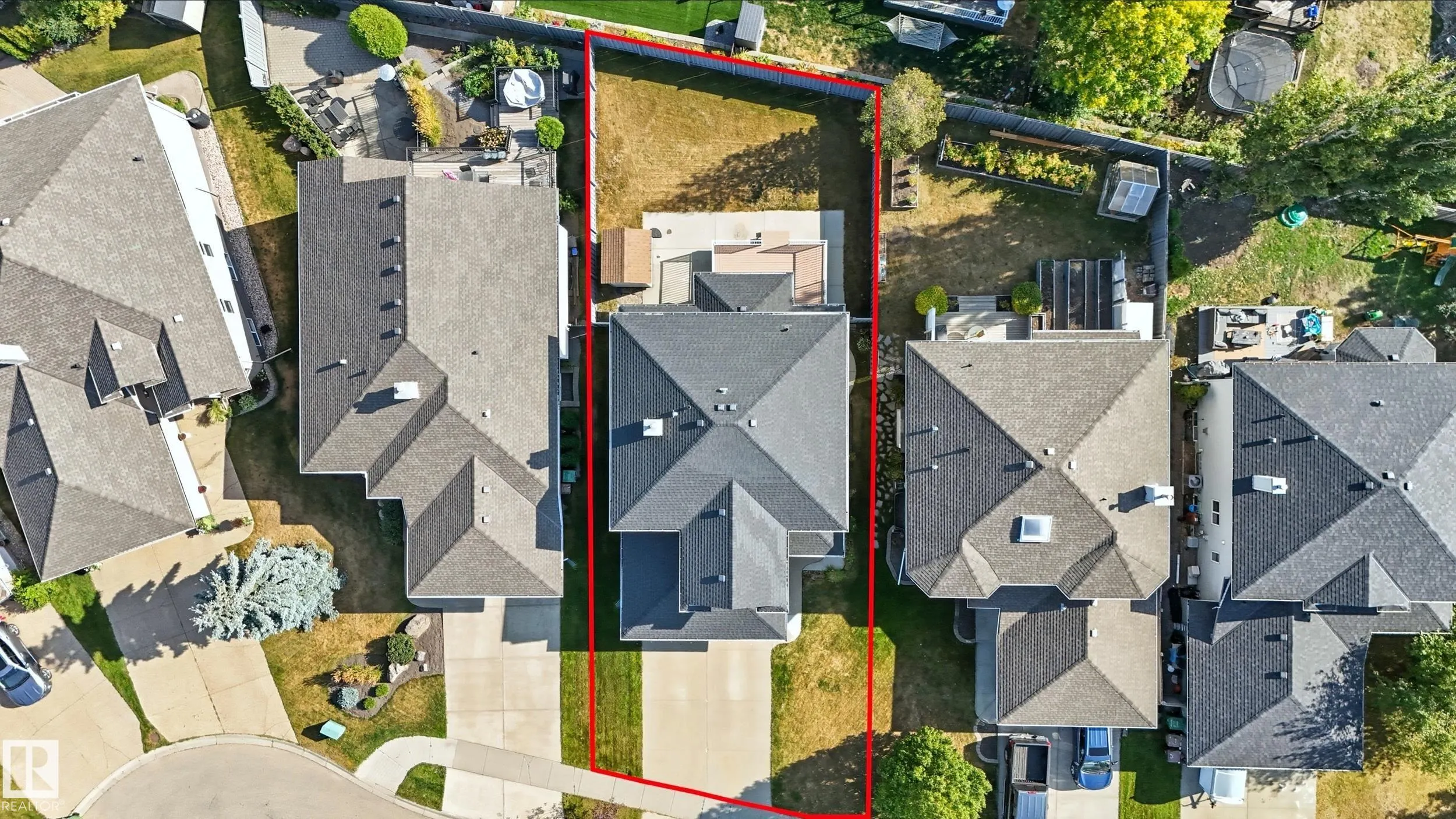 3 ORLEANS Court