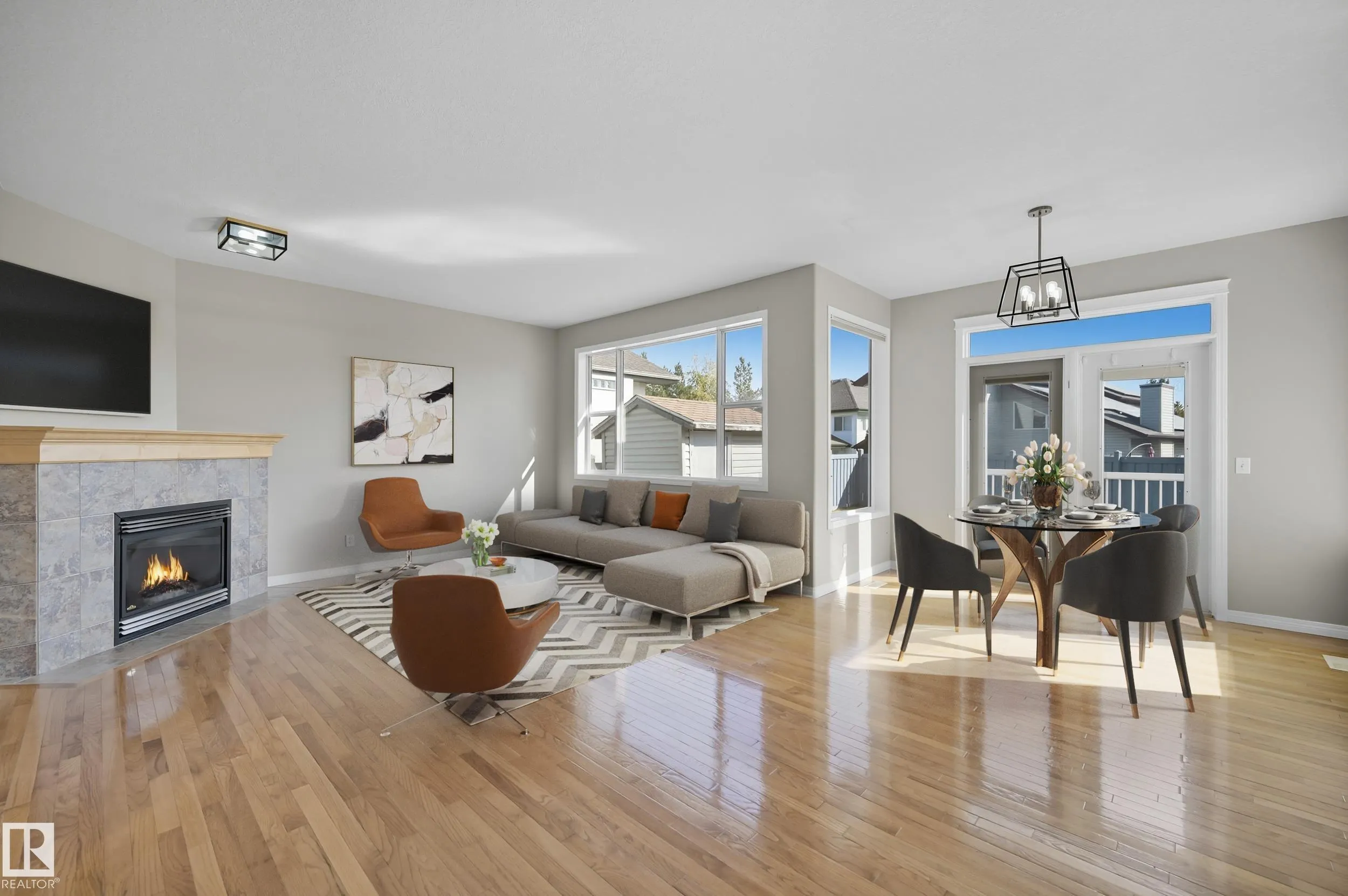 3 ORLEANS Court