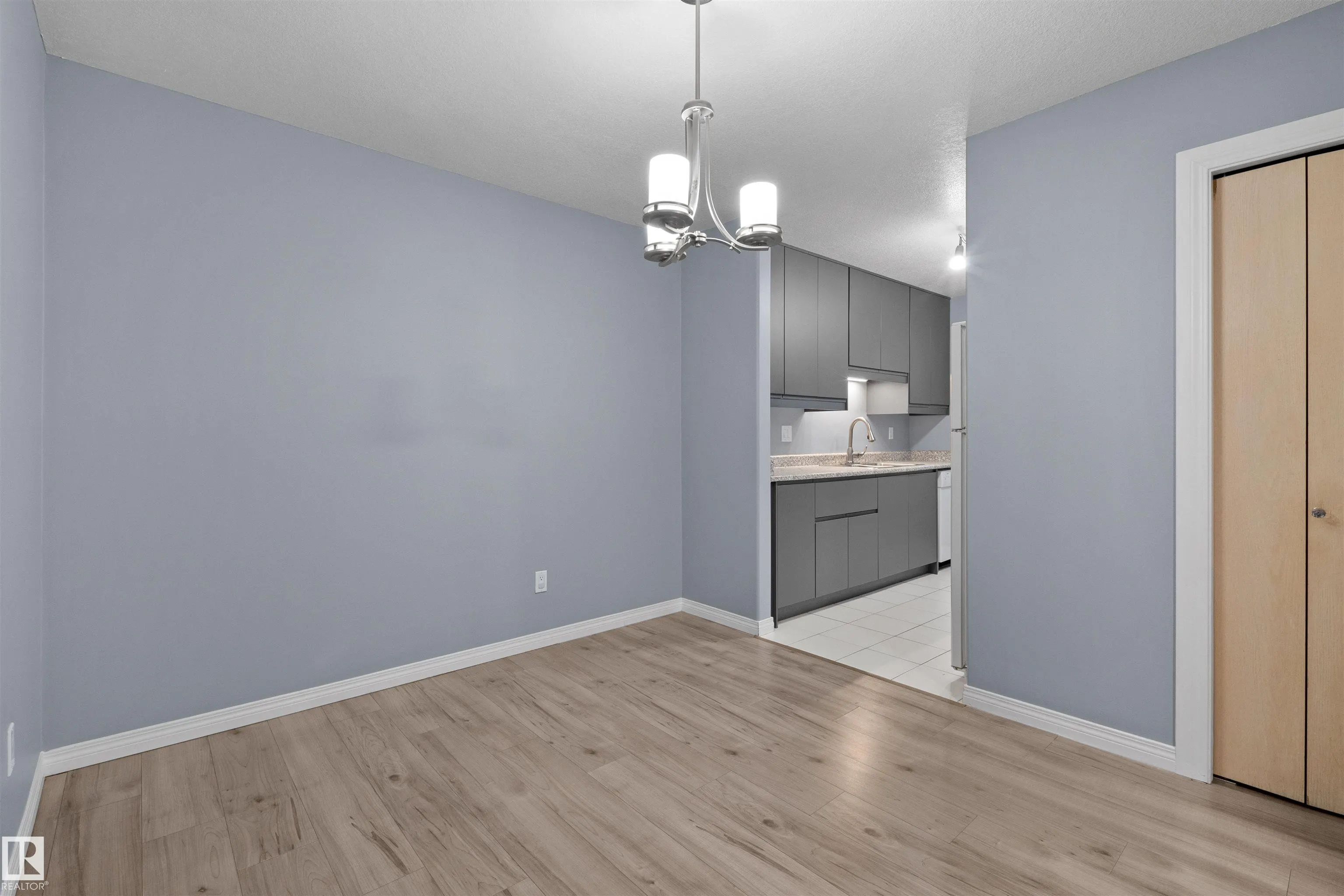 14803 34 St