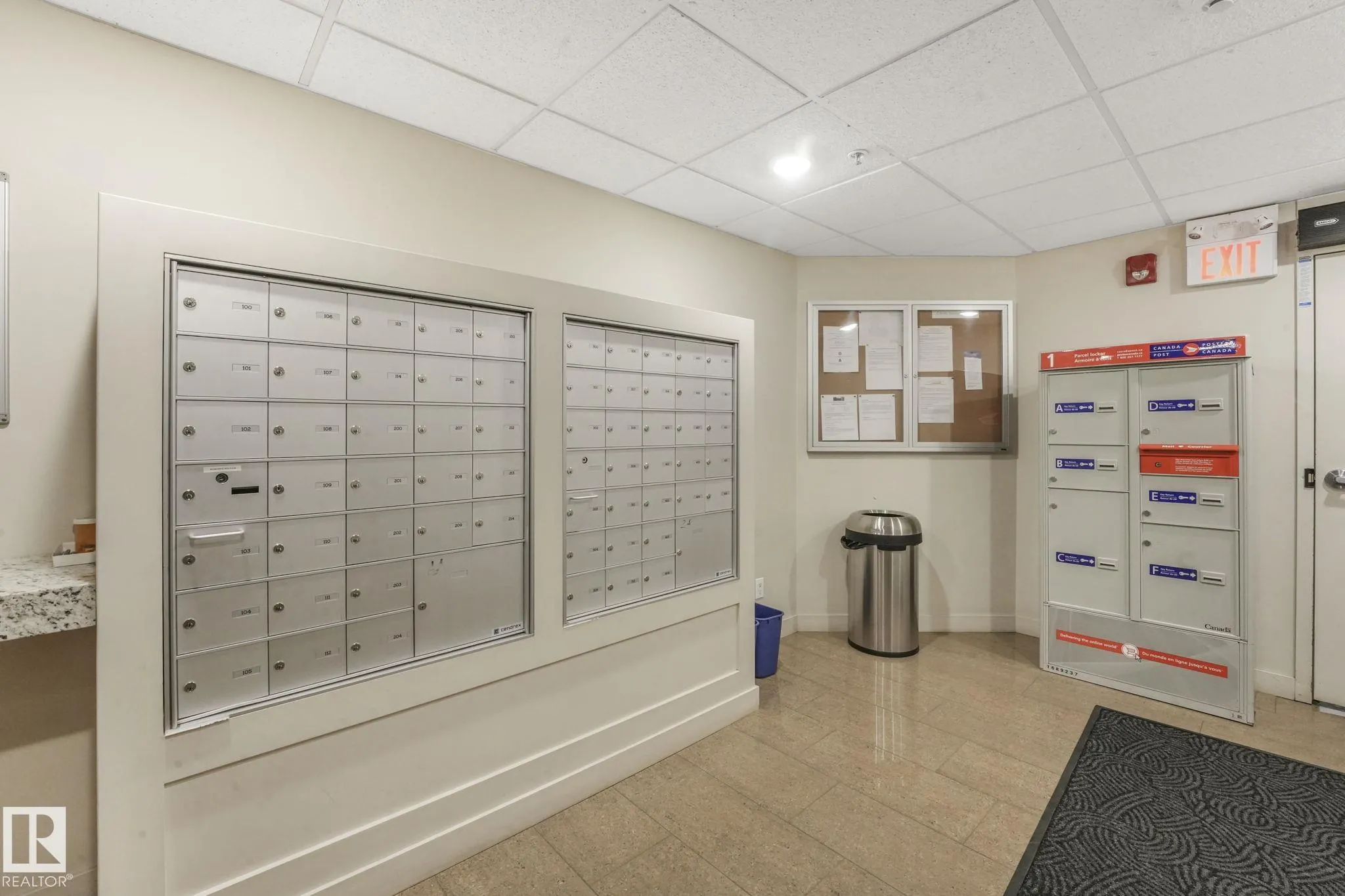 625 LEGER Way