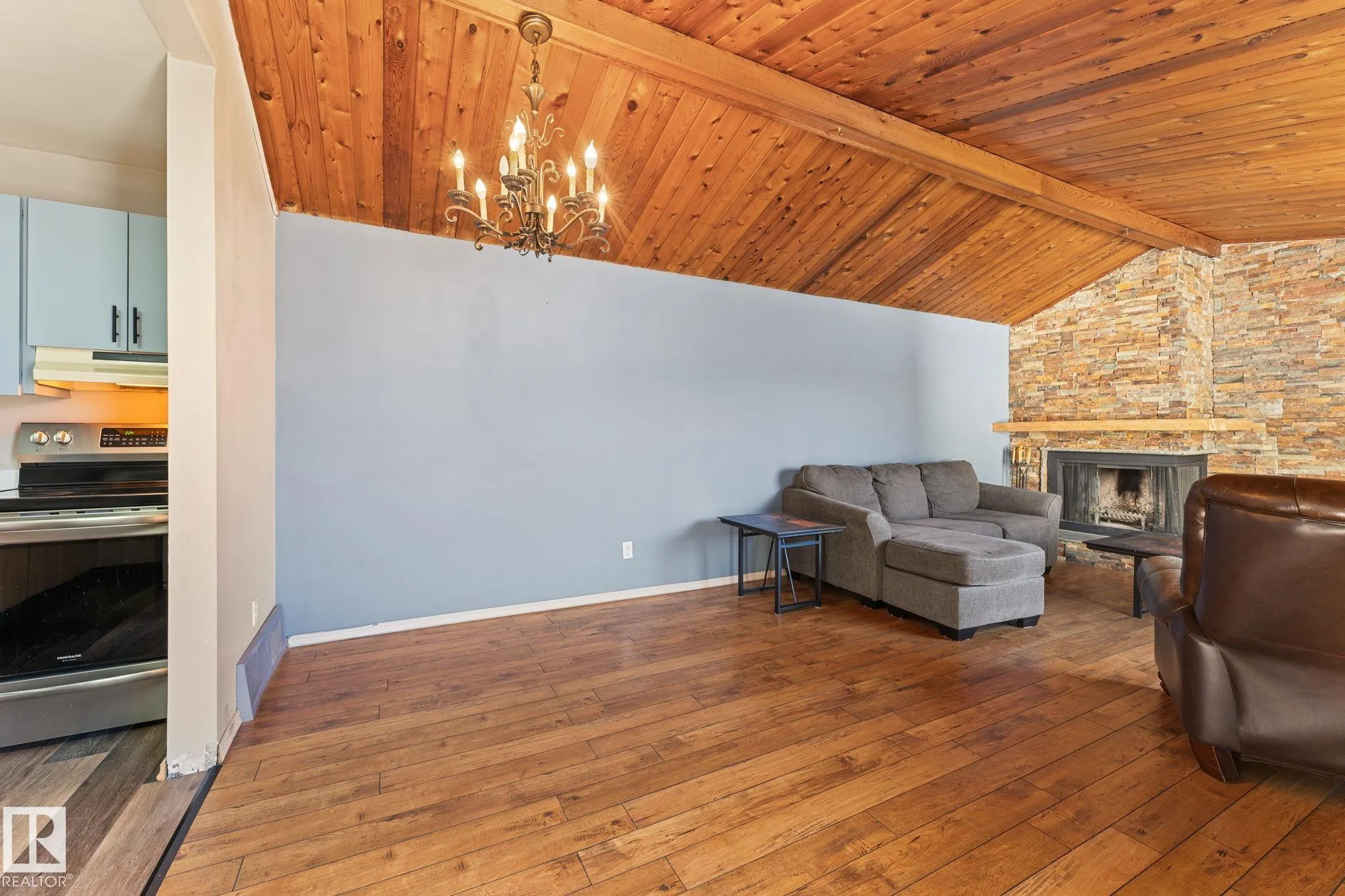 167 Marlborough PL