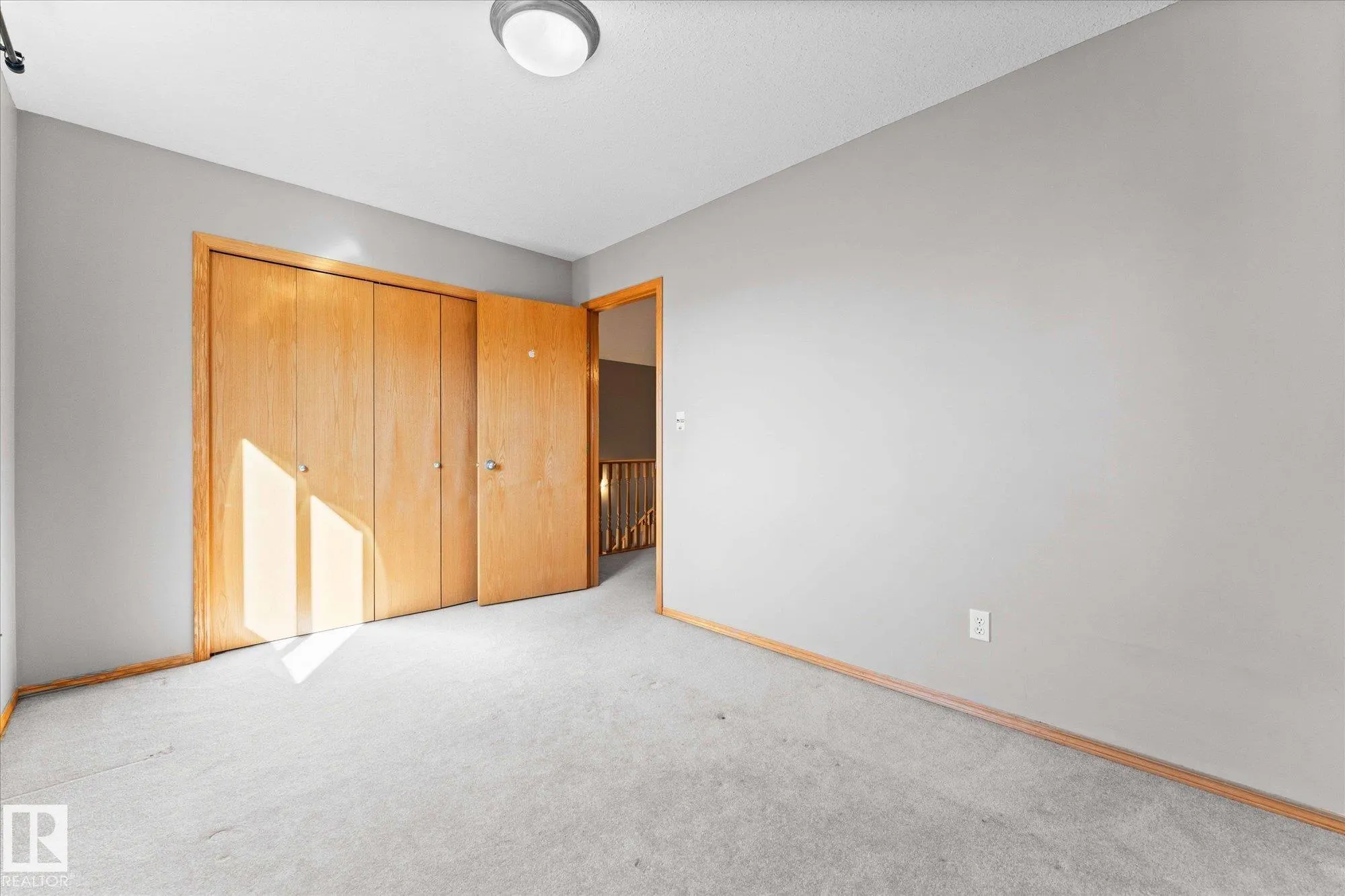 121 CASTLE Drive