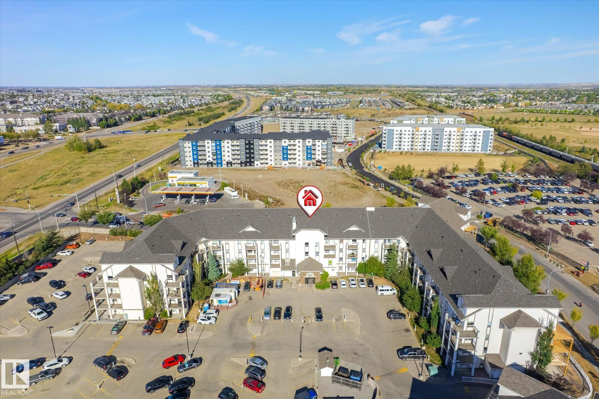 330 CLAREVIEW STATION Drive