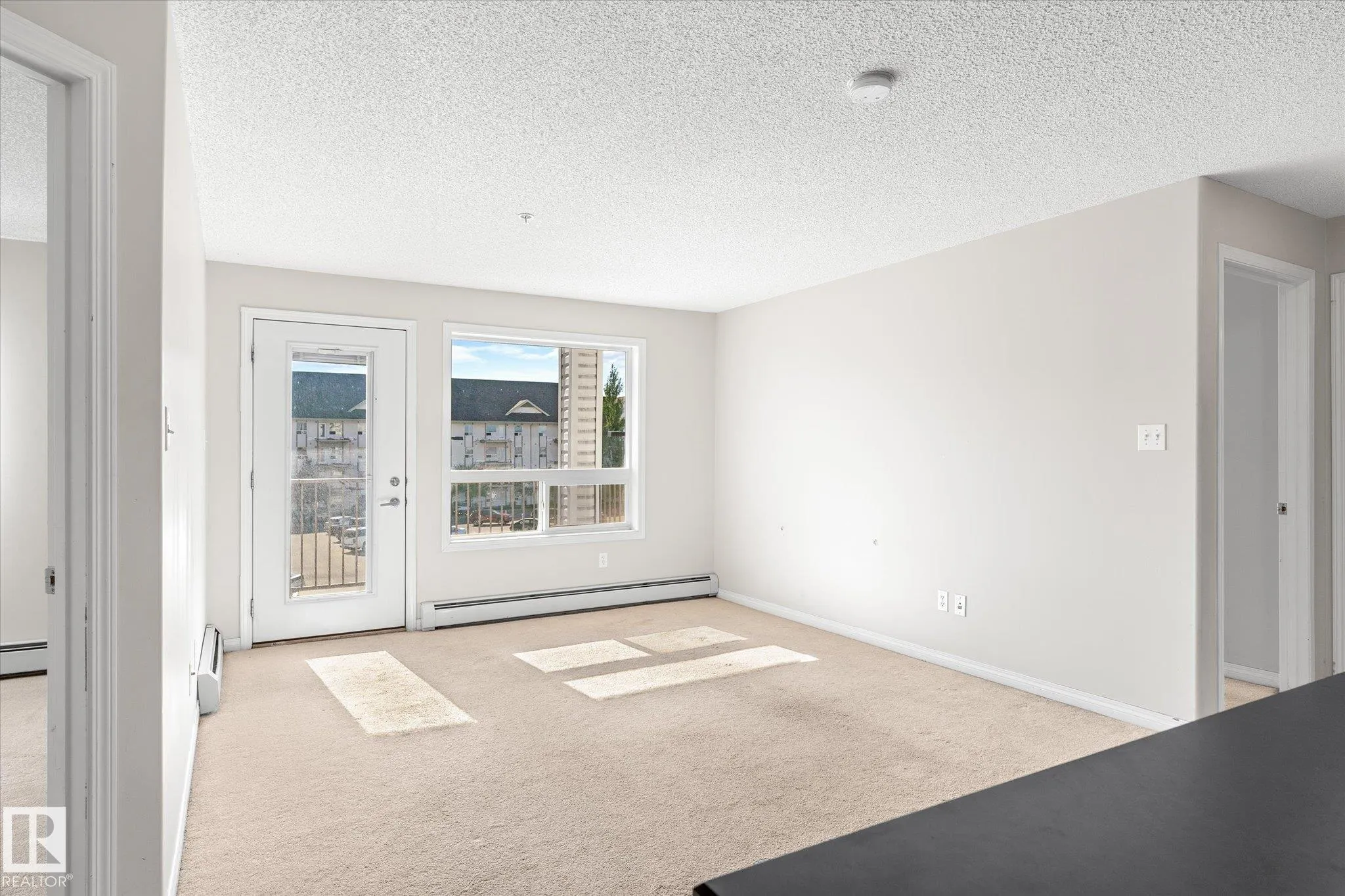 330 CLAREVIEW STATION Drive