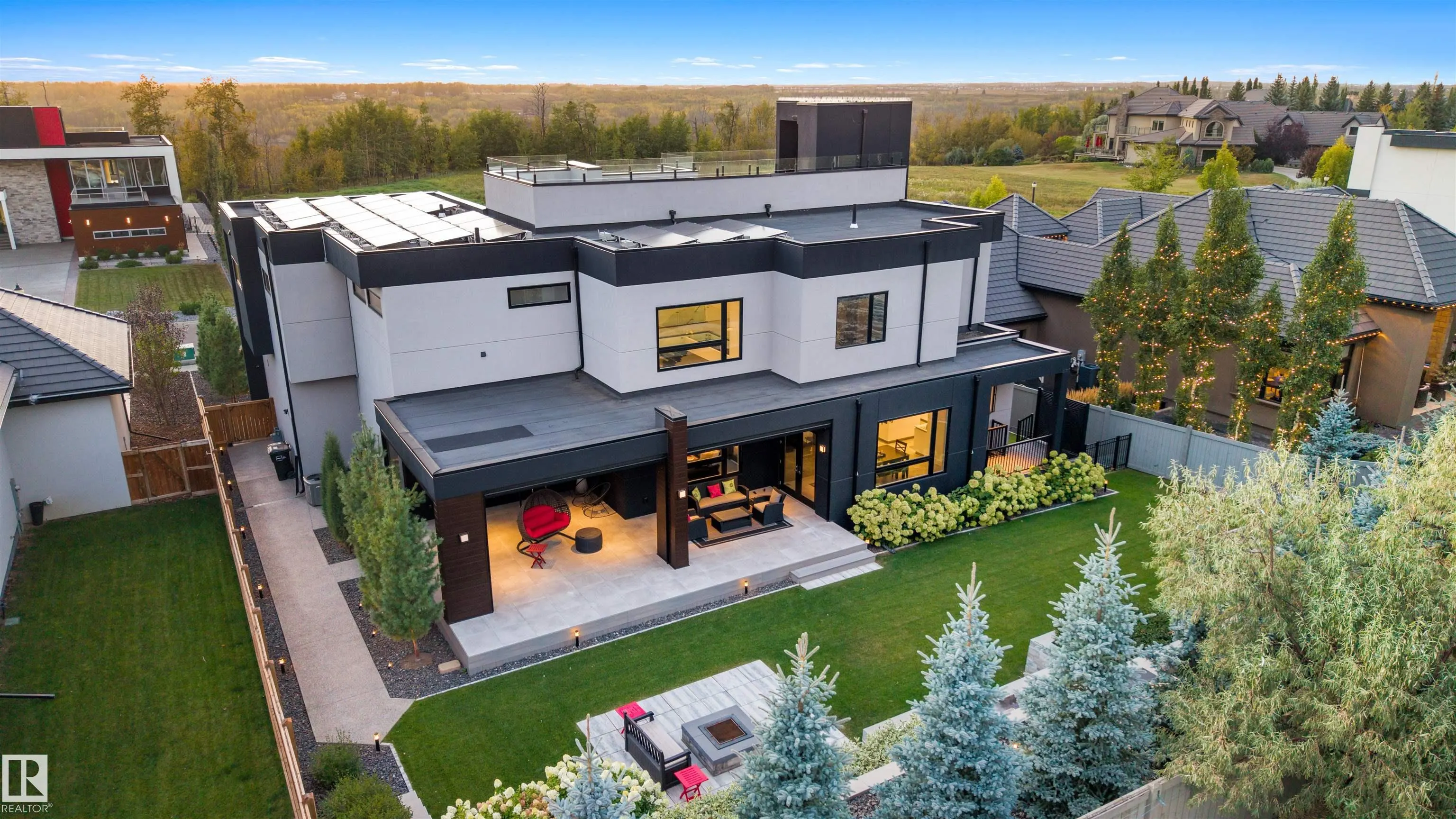 17 WINDERMERE Drive
