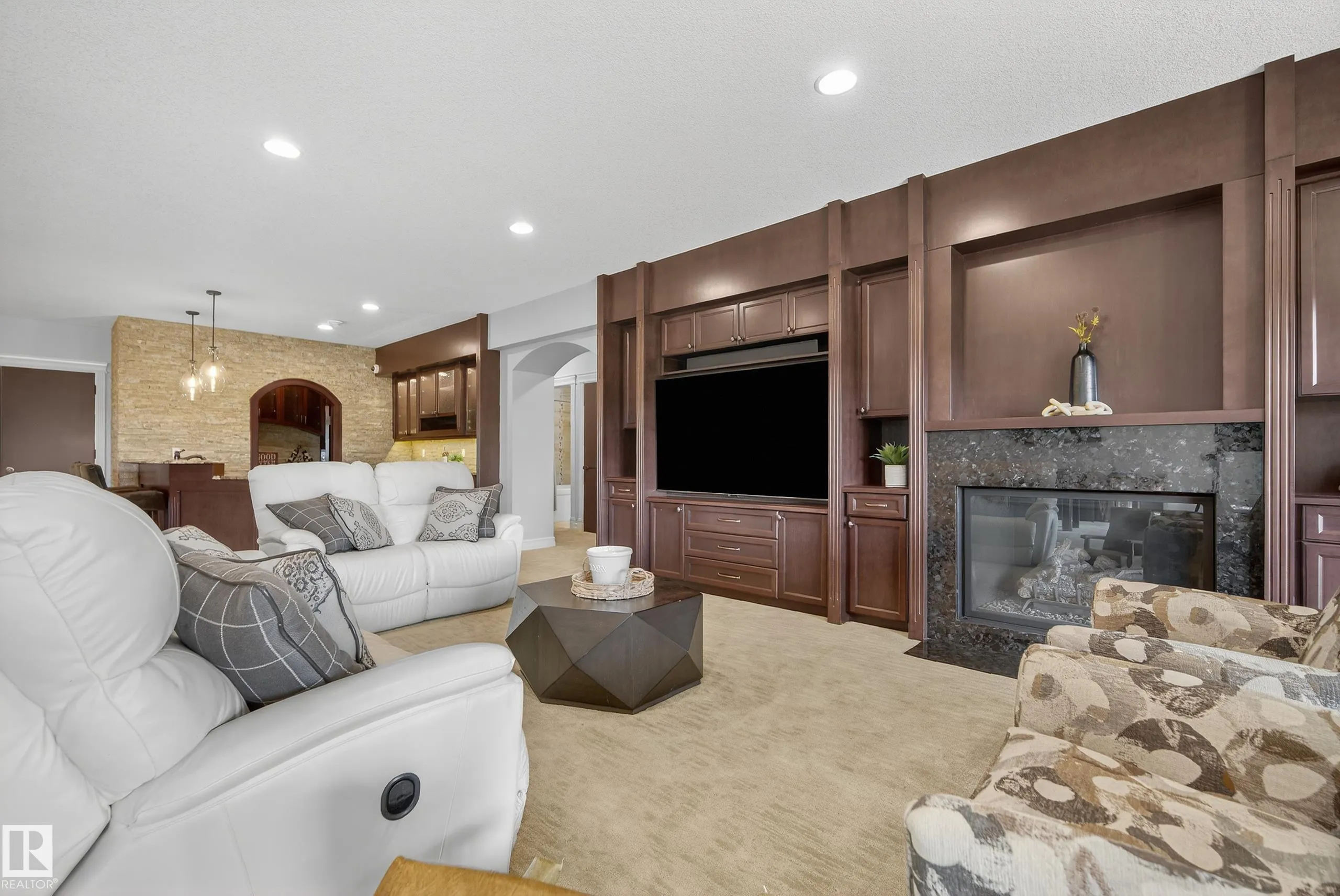 2790 WHEATON Drive