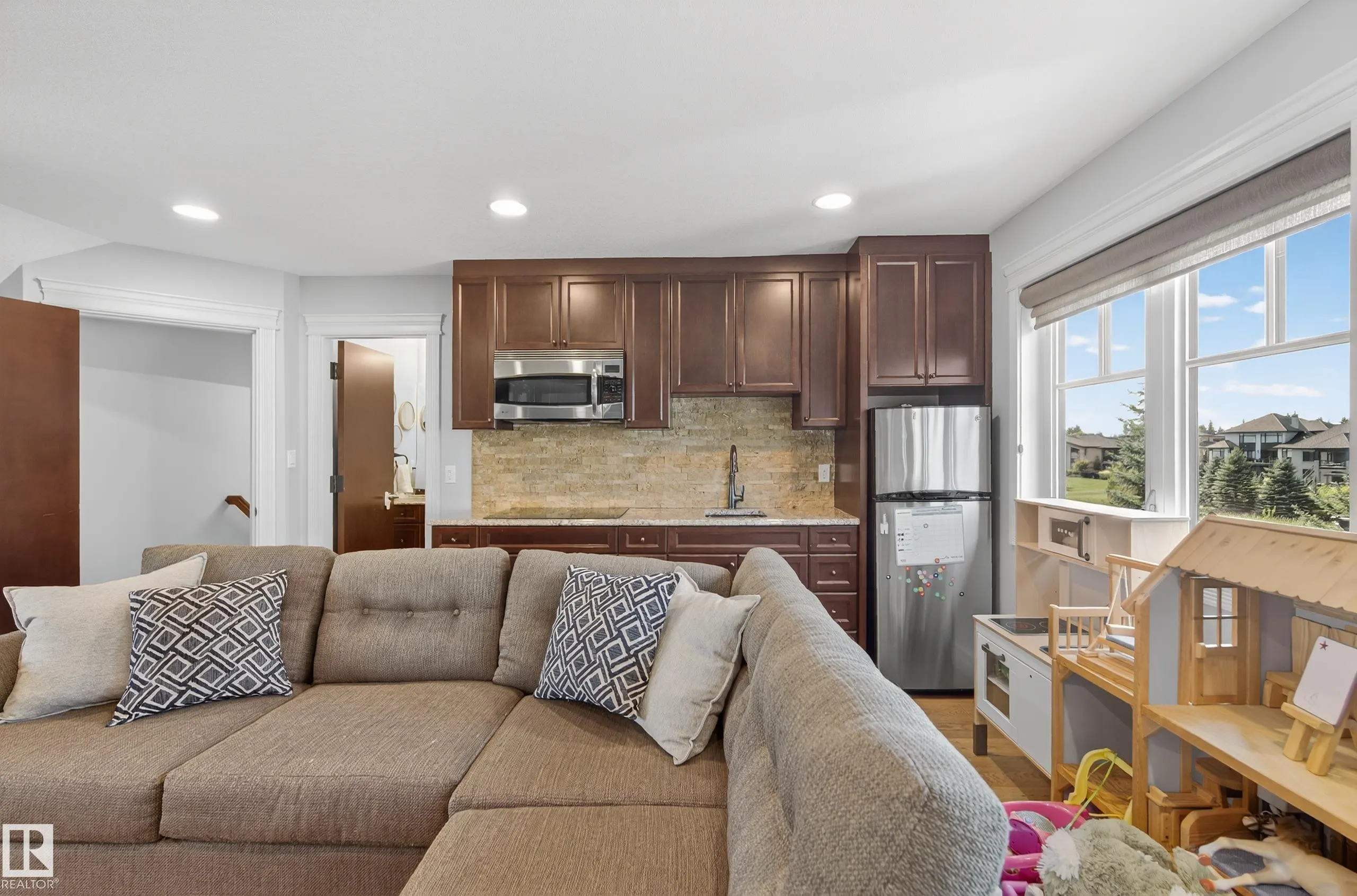 2790 WHEATON Drive